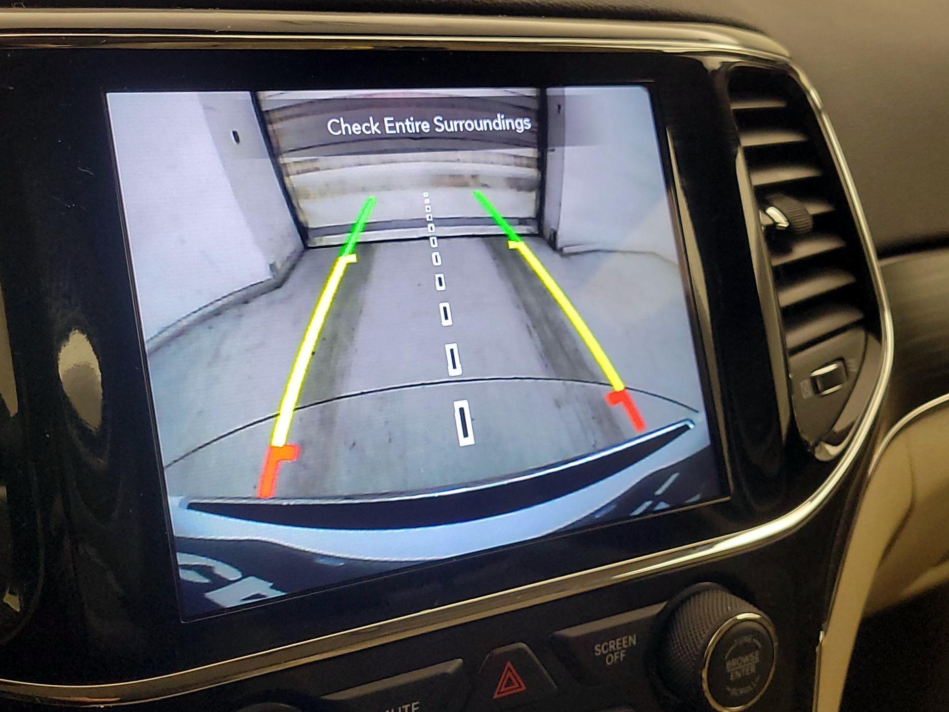 Thumbnail: 2021 Jeep Grand Cherokee - 15