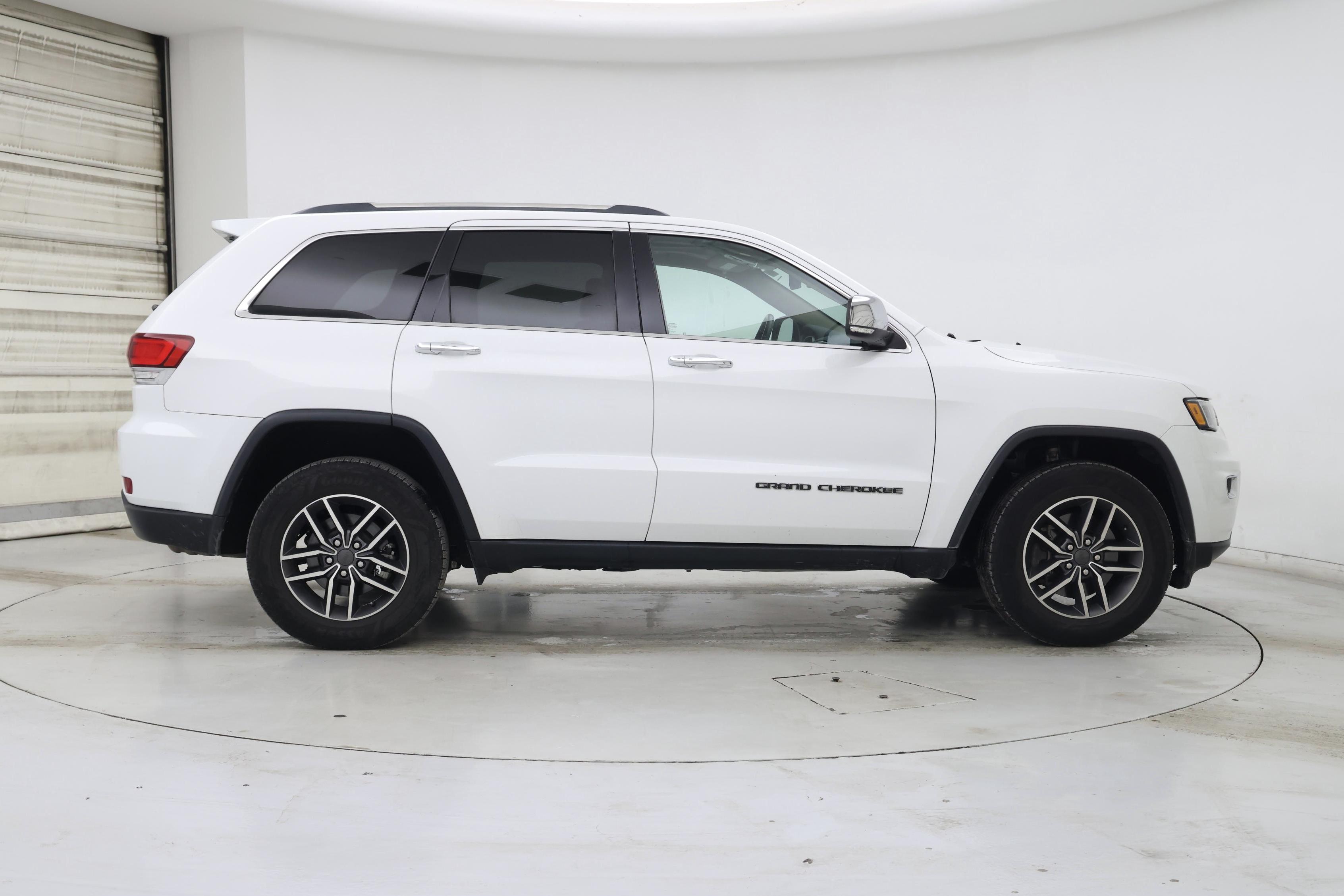 Thumbnail: 2021 Jeep Grand Cherokee - 7