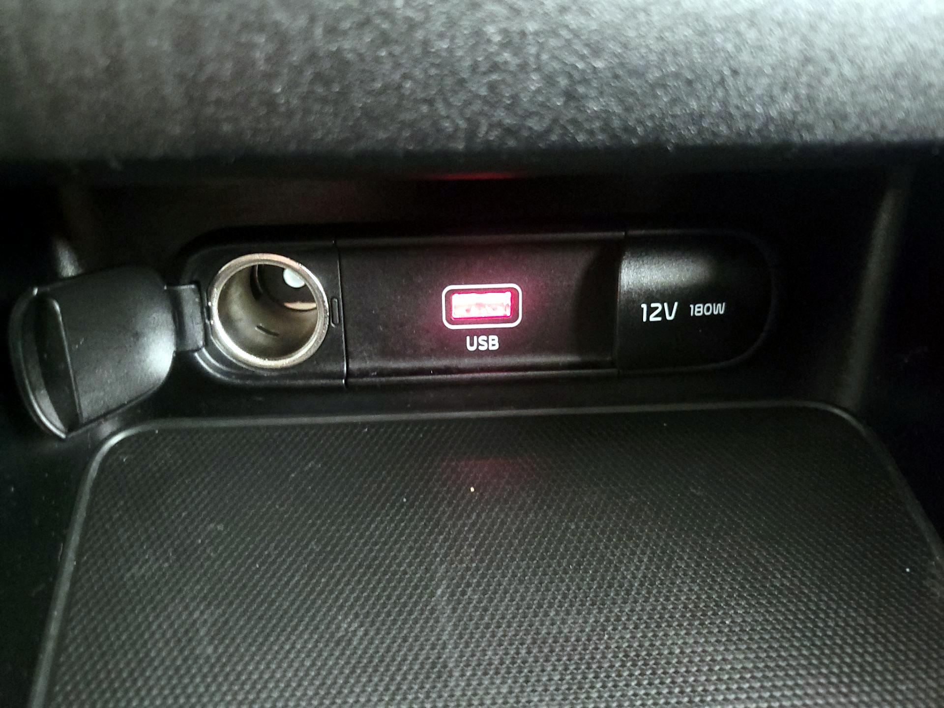 Thumbnail: 2023 Kia Forte - 18