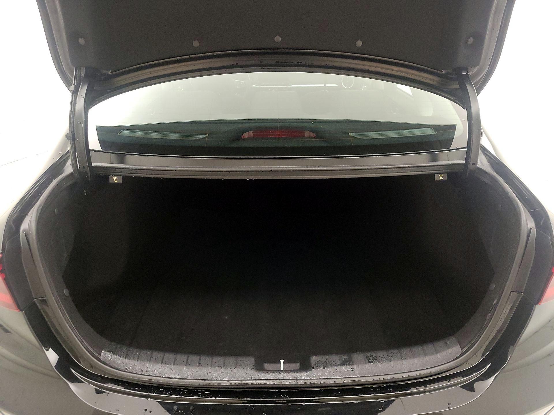 Thumbnail: 2023 Kia Forte - 20