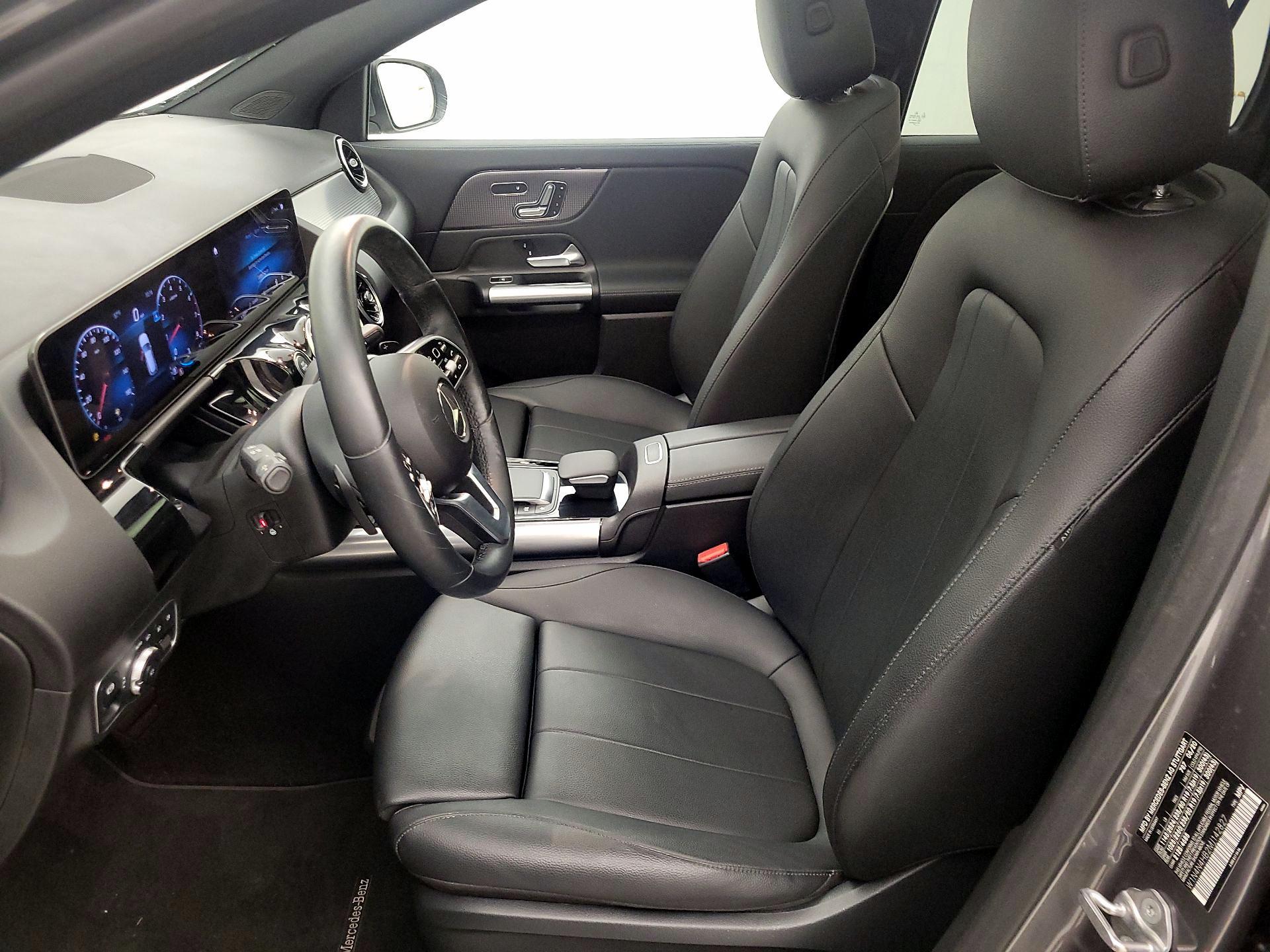 Thumbnail: 2021 Mercedes-Benz GLA - 11