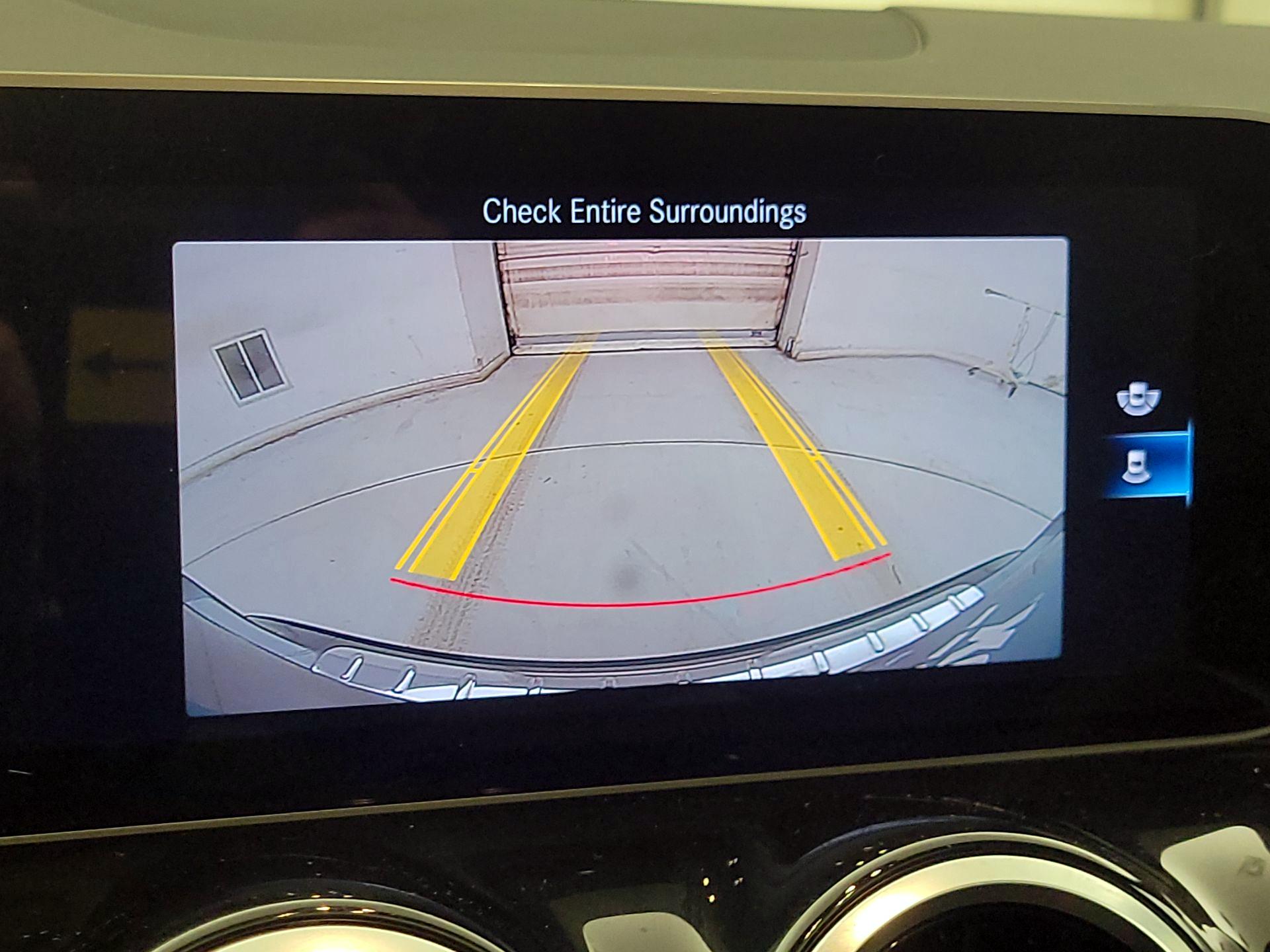 Thumbnail: 2021 Mercedes-Benz GLA - 14