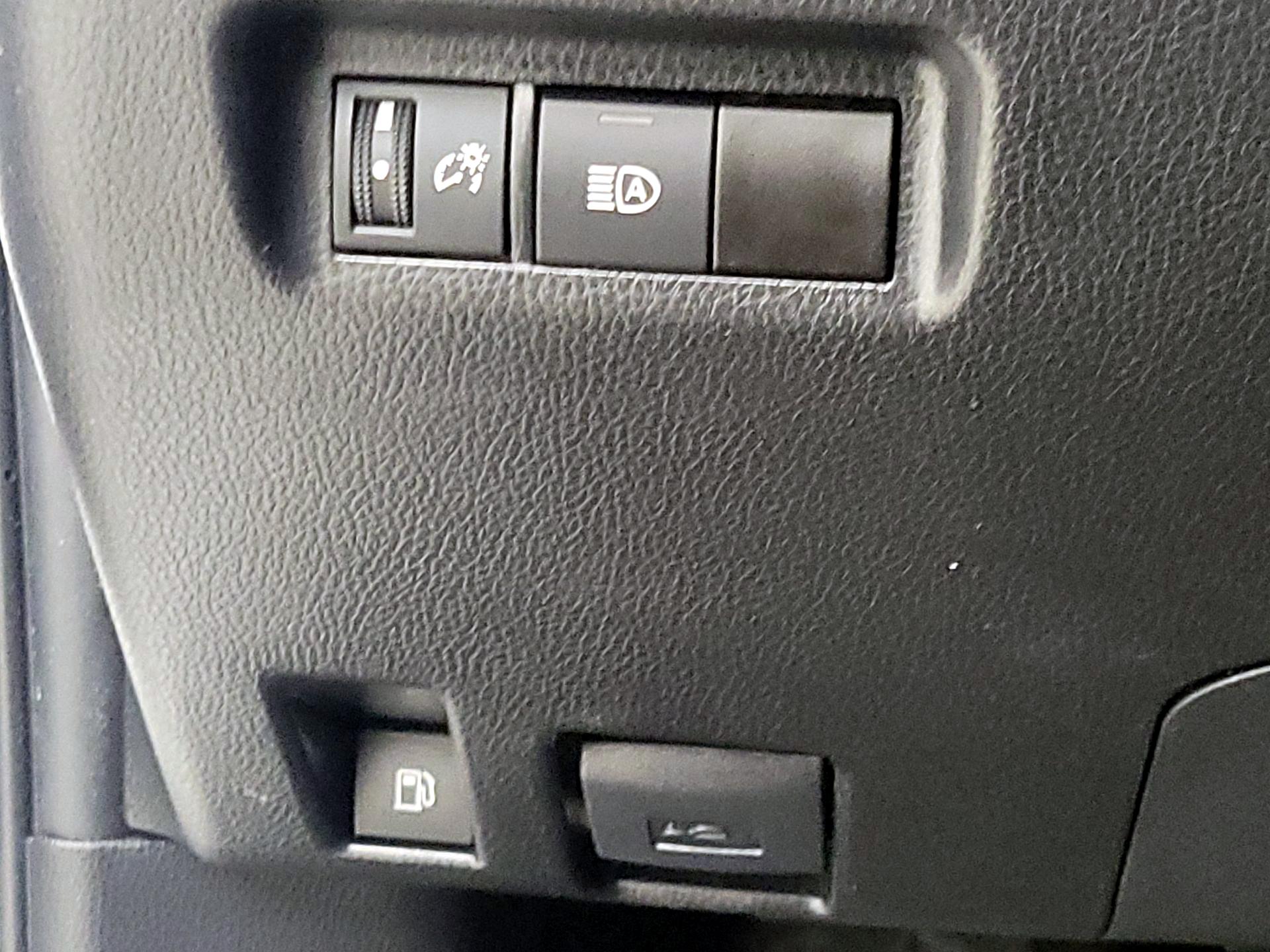 Thumbnail: 2024 Toyota RAV4 - 13