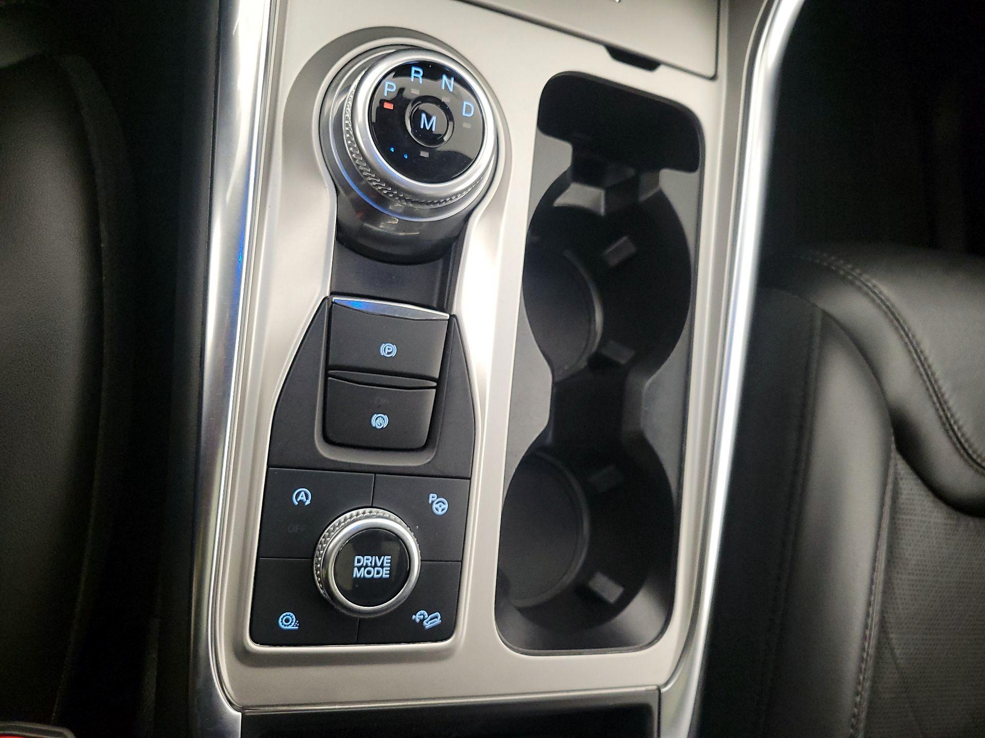 Thumbnail: 2021 Ford Explorer - 18