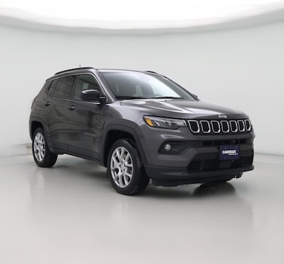 Picture of 2023 Jeep Compass Latitude Lux with stock number 27750253