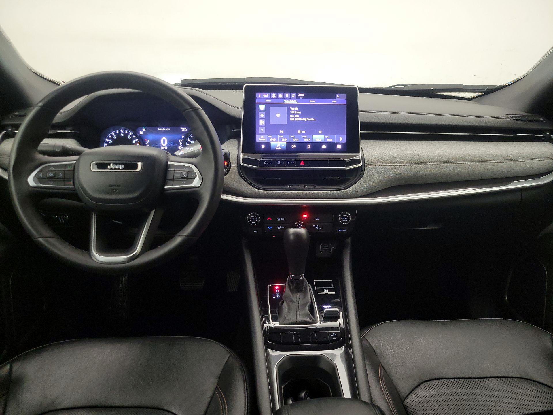 Thumbnail: 2023 Jeep Compass - 9