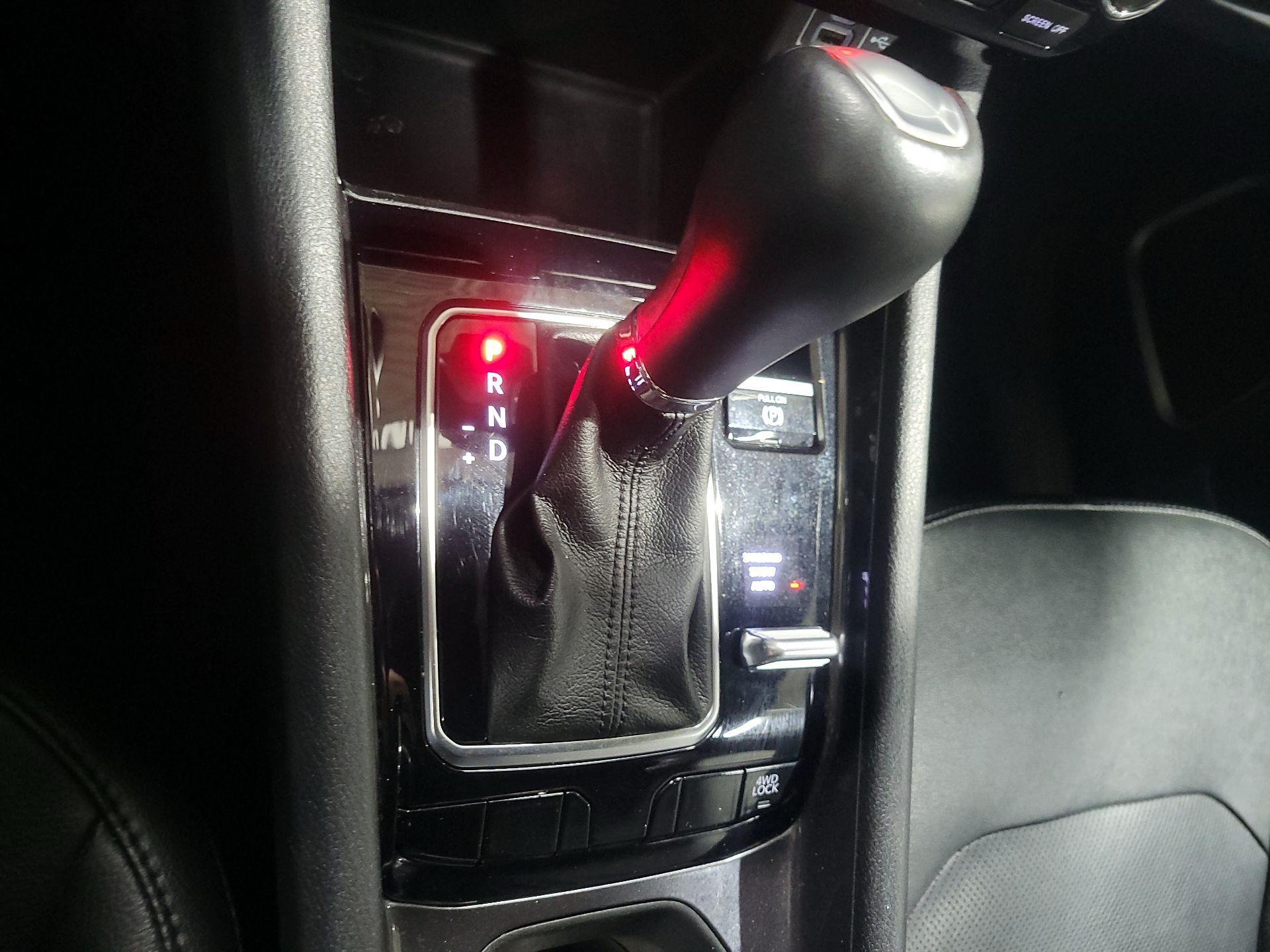 Thumbnail: 2023 Jeep Compass - 17