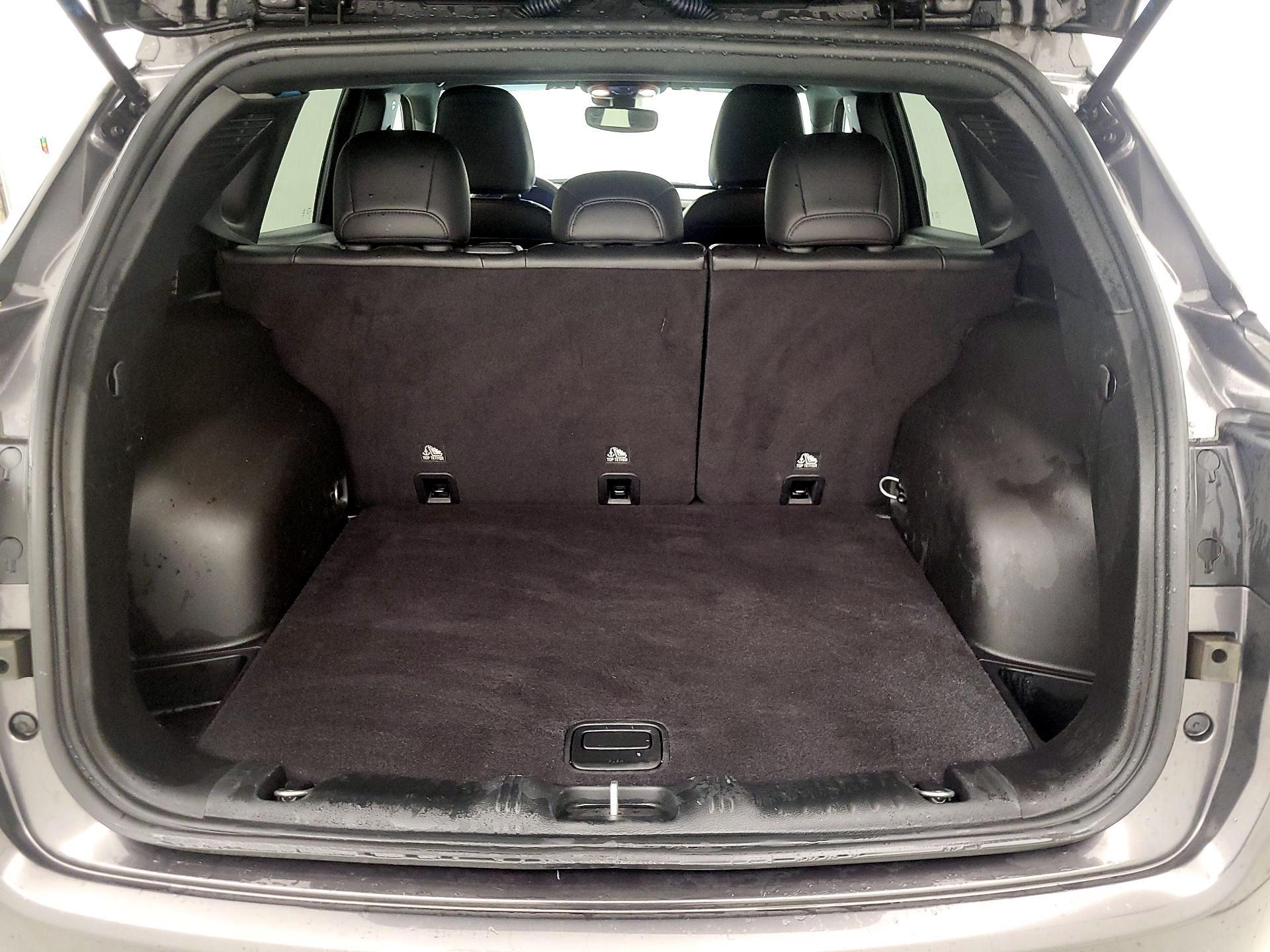 Thumbnail: 2023 Jeep Compass - 20