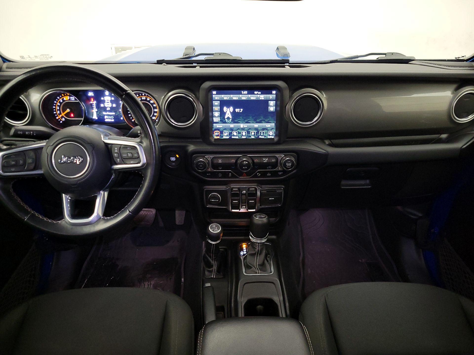 Thumbnail: 2022 Jeep Wrangler - 9