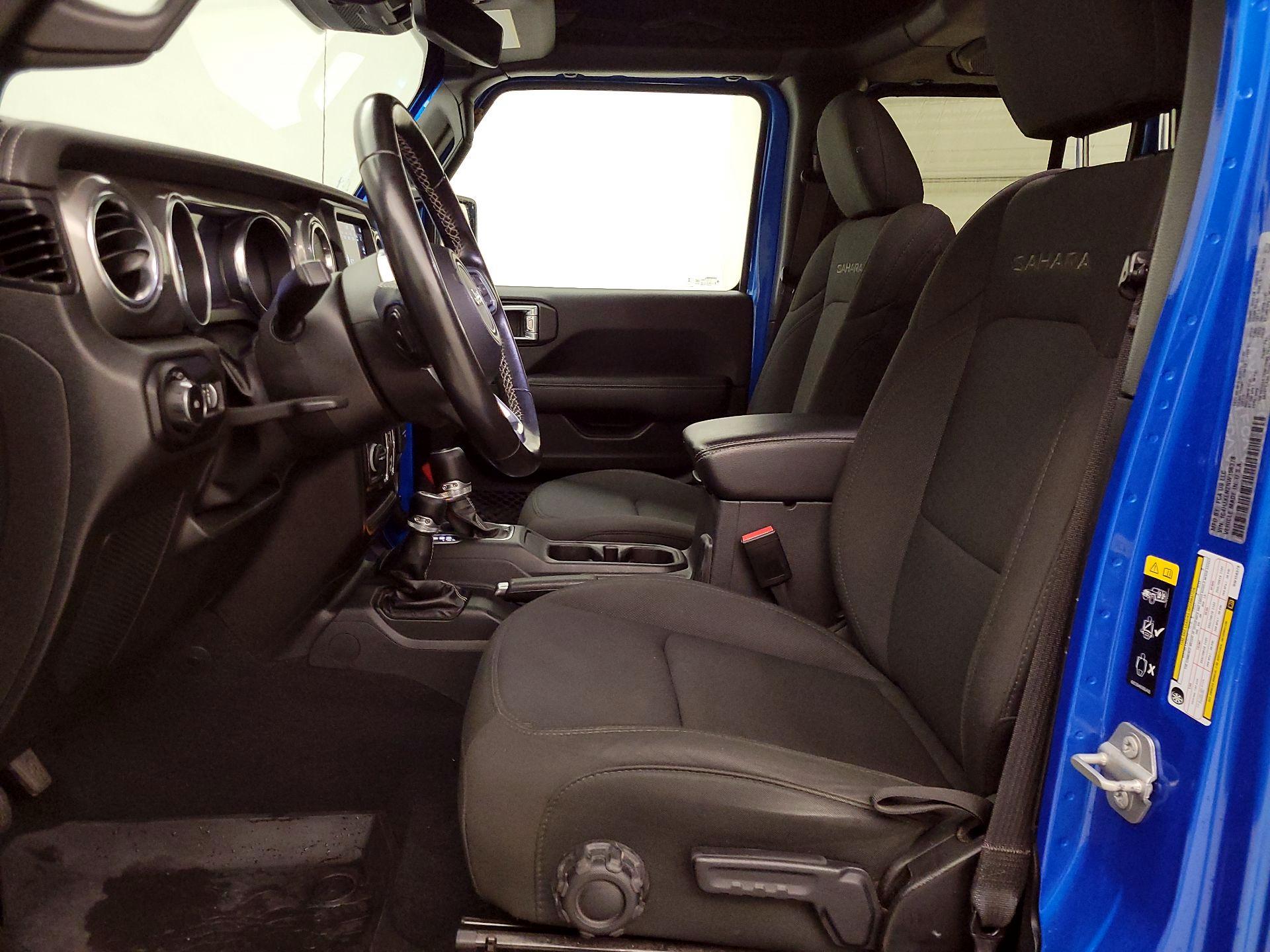 Thumbnail: 2022 Jeep Wrangler - 11