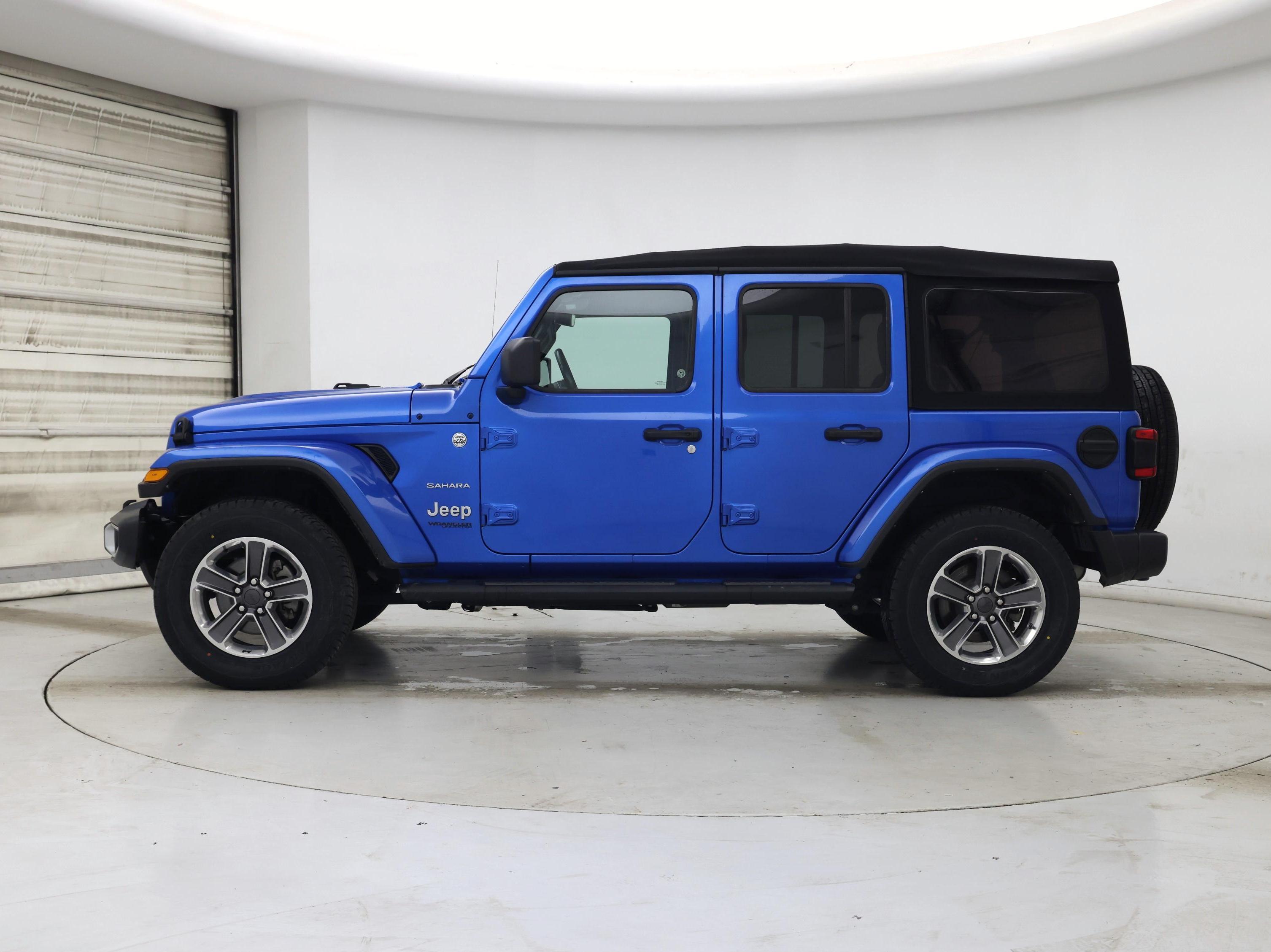 Thumbnail: 2022 Jeep Wrangler - 3