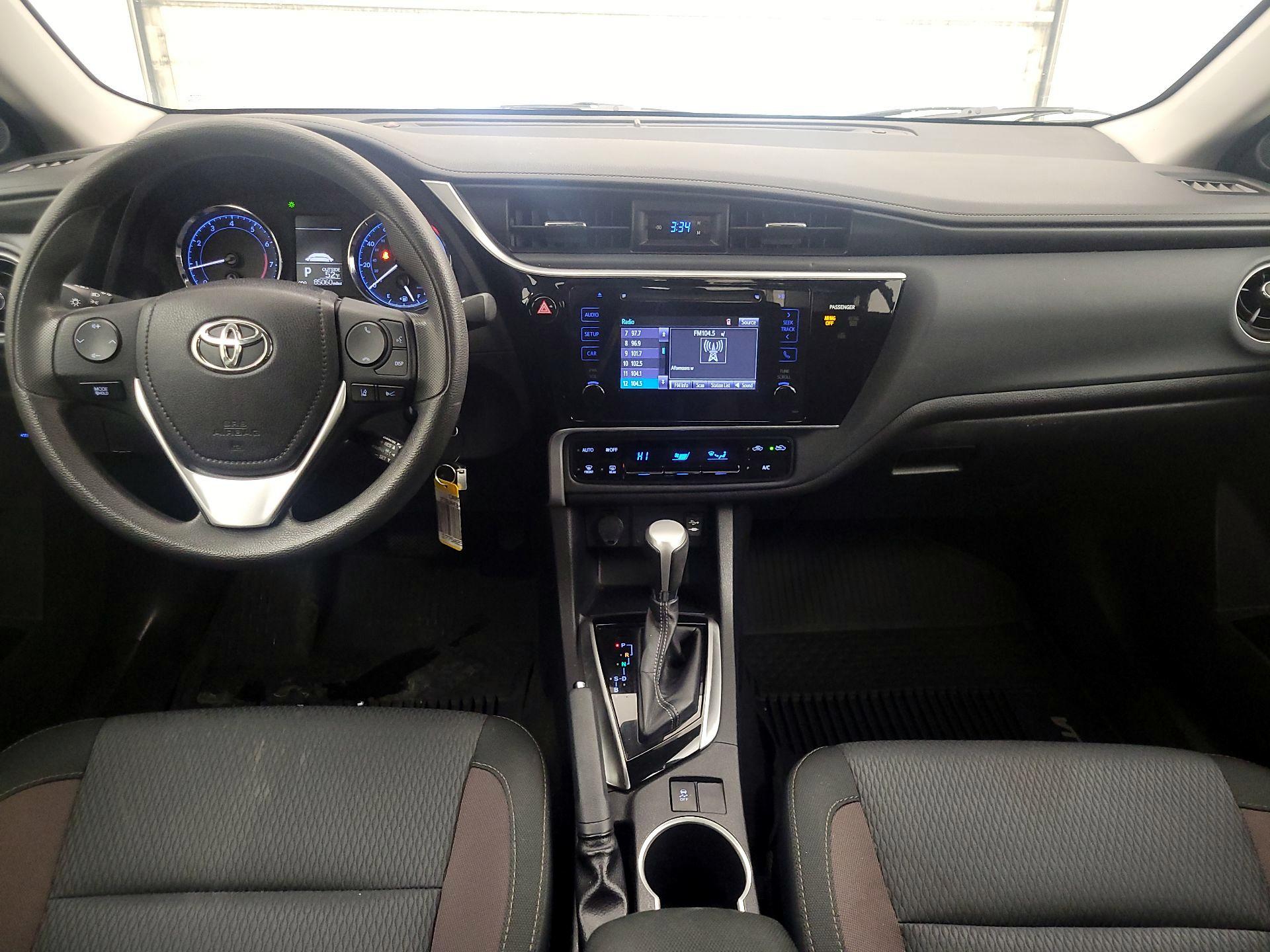 Thumbnail: 2017 Toyota Corolla - 9