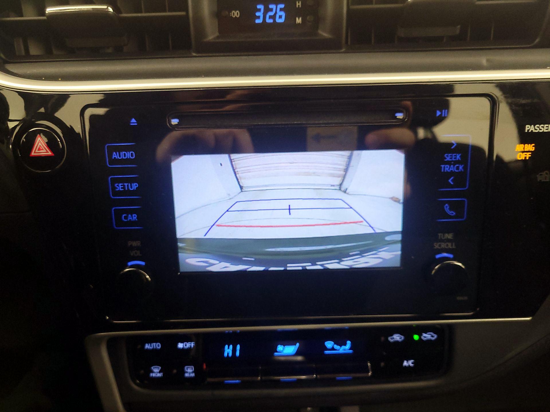 Thumbnail: 2017 Toyota Corolla - 14