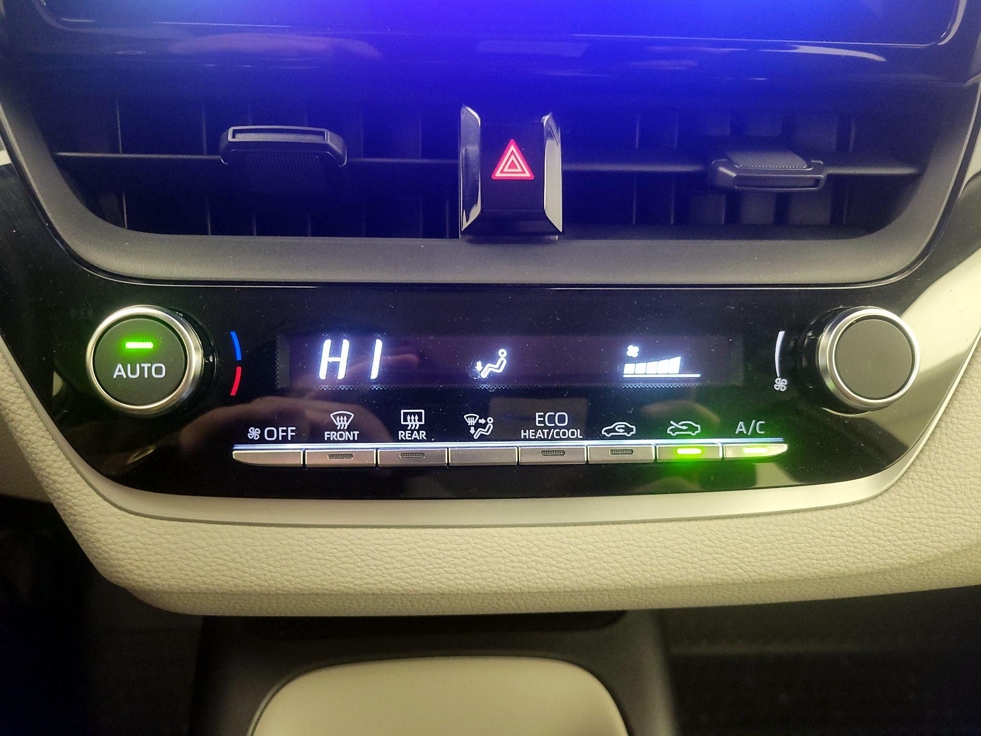 Thumbnail: 2024 Toyota Corolla - 16