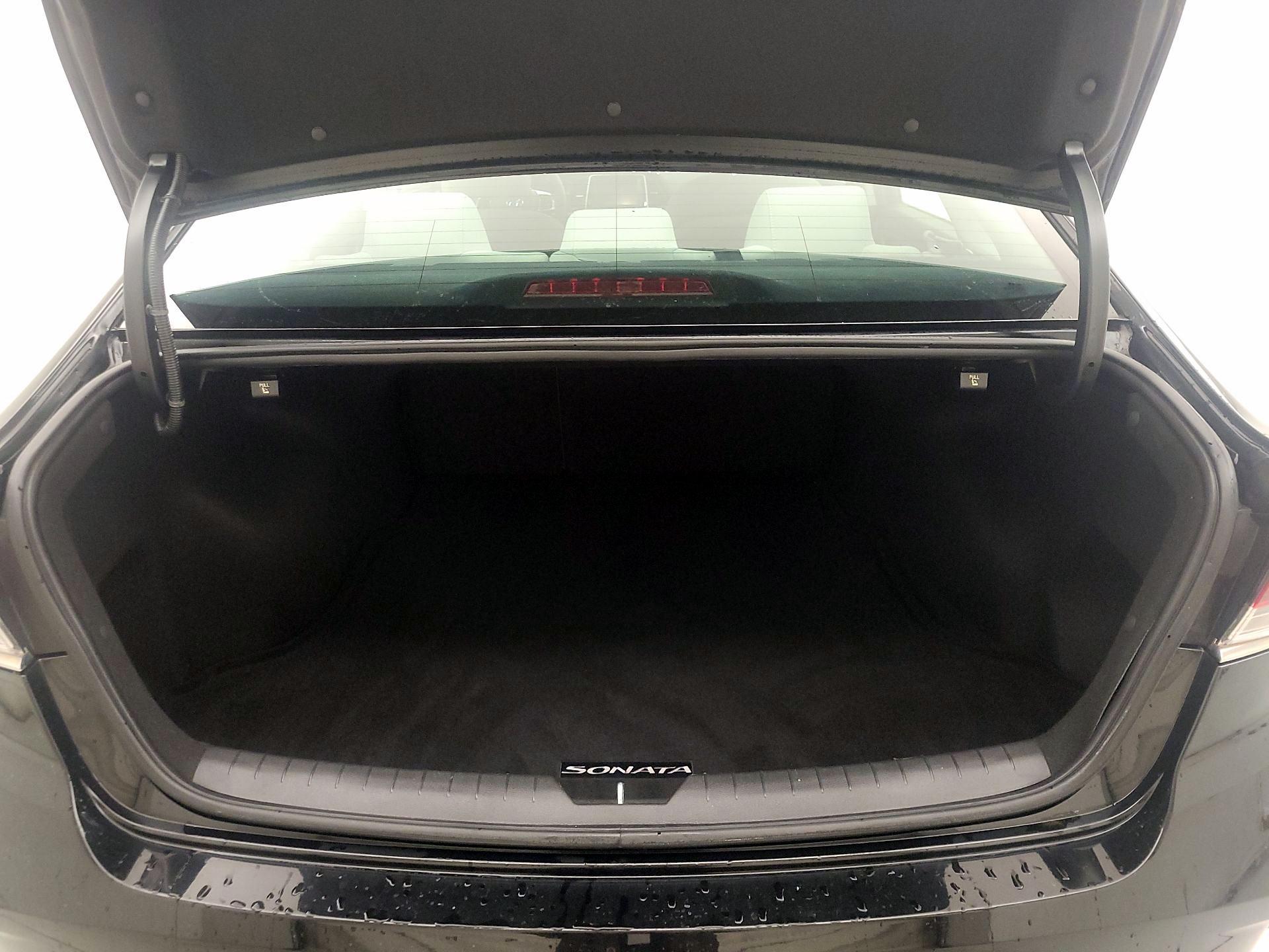 Thumbnail: 2018 Hyundai Sonata - 20