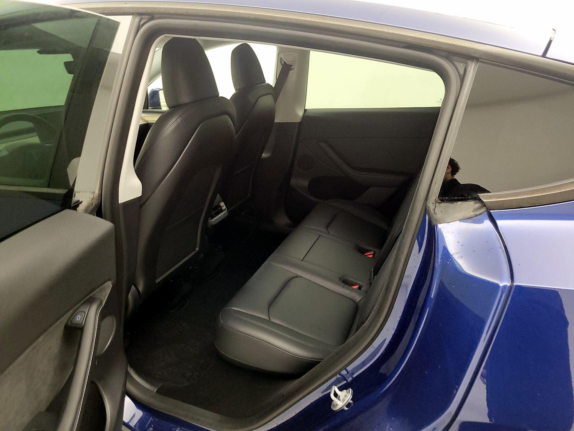 Thumbnail: 2023 Tesla Model Y - 17