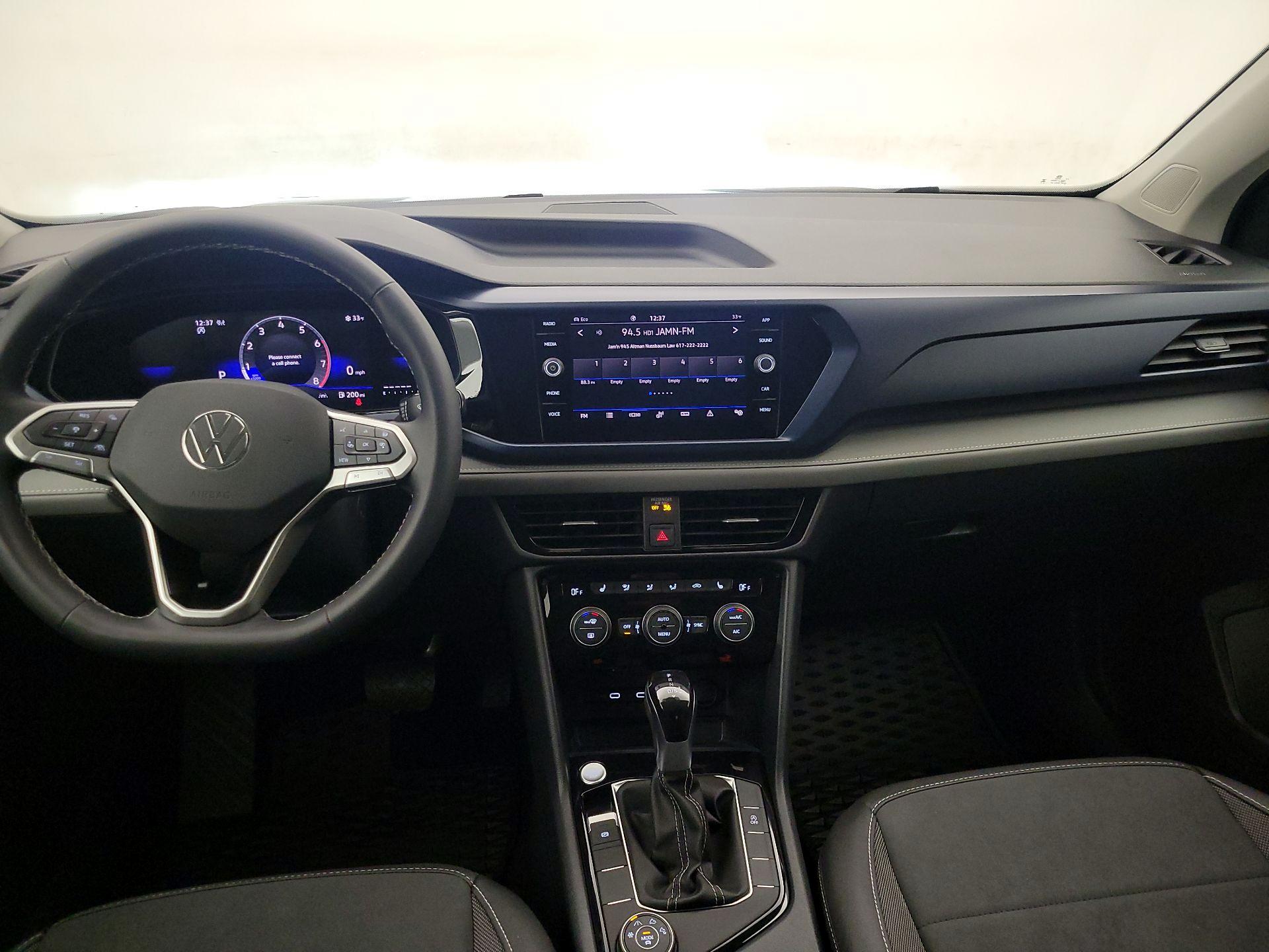 Thumbnail: 2024 Volkswagen Taos - 9