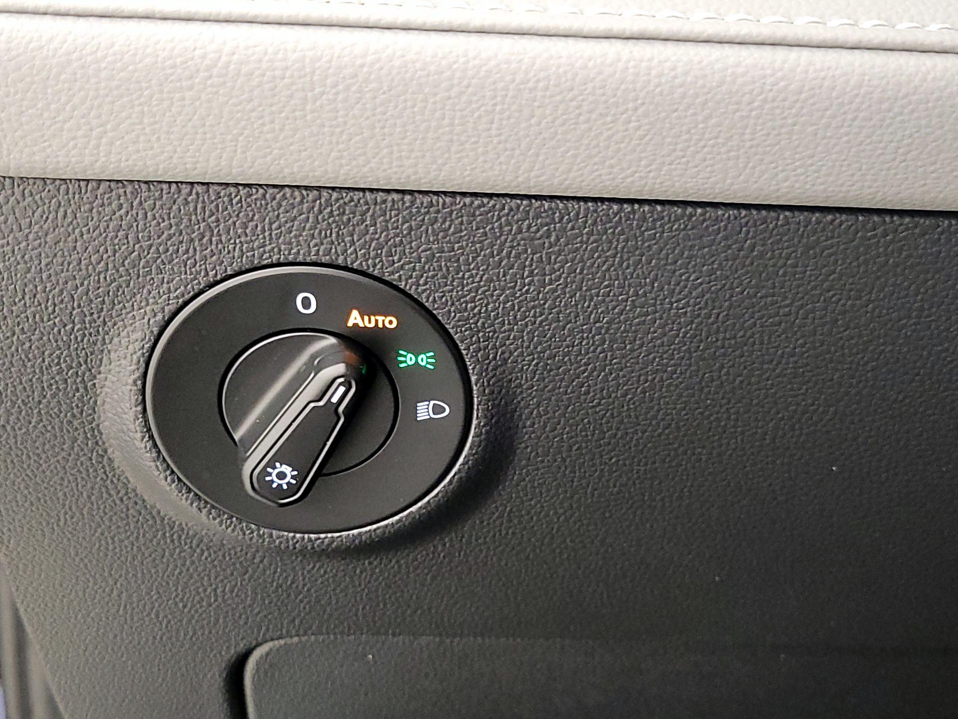 Thumbnail: 2024 Volkswagen Taos - 13