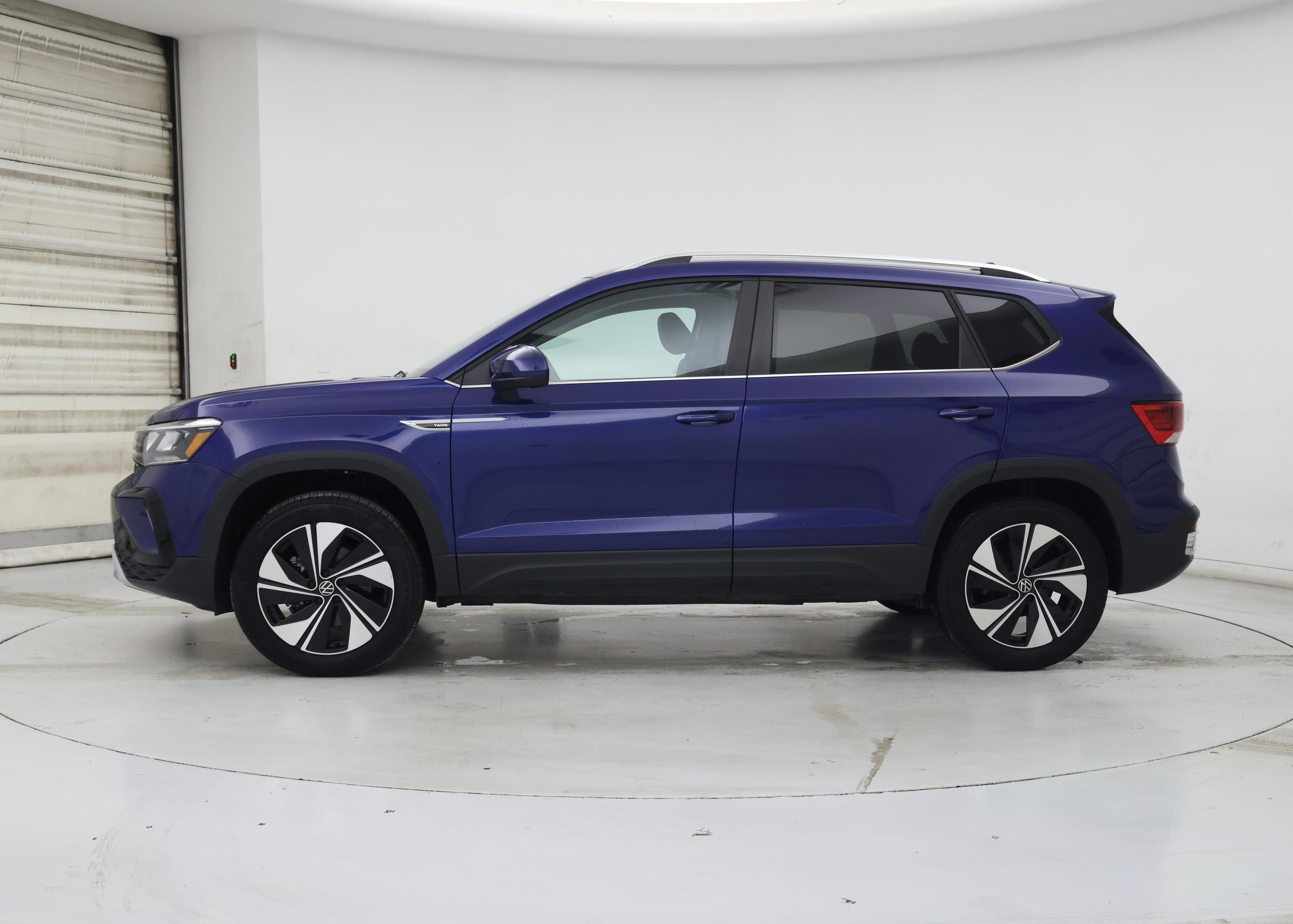 Thumbnail: 2024 Volkswagen Taos - 3