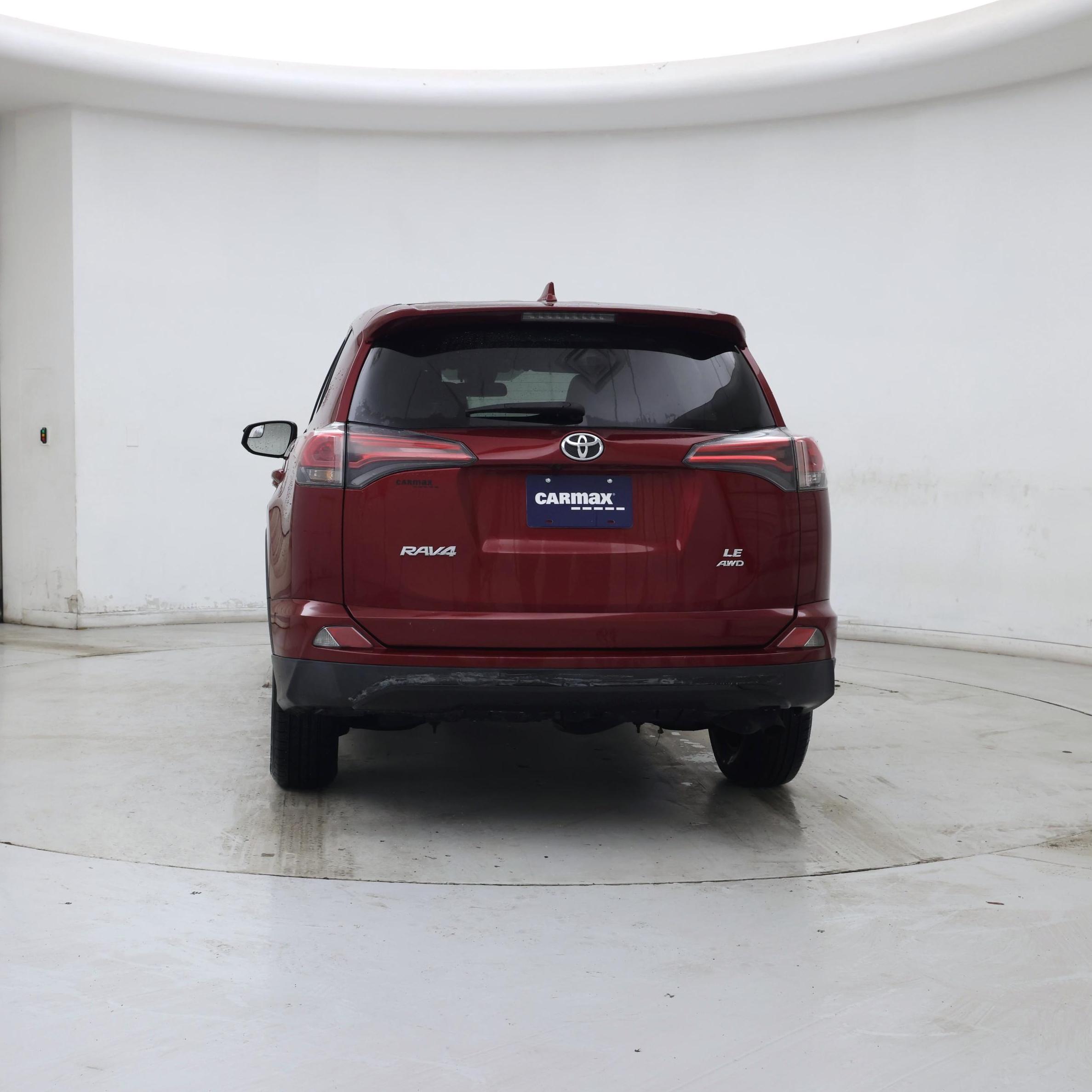 Thumbnail: 2018 Toyota RAV4 - 6