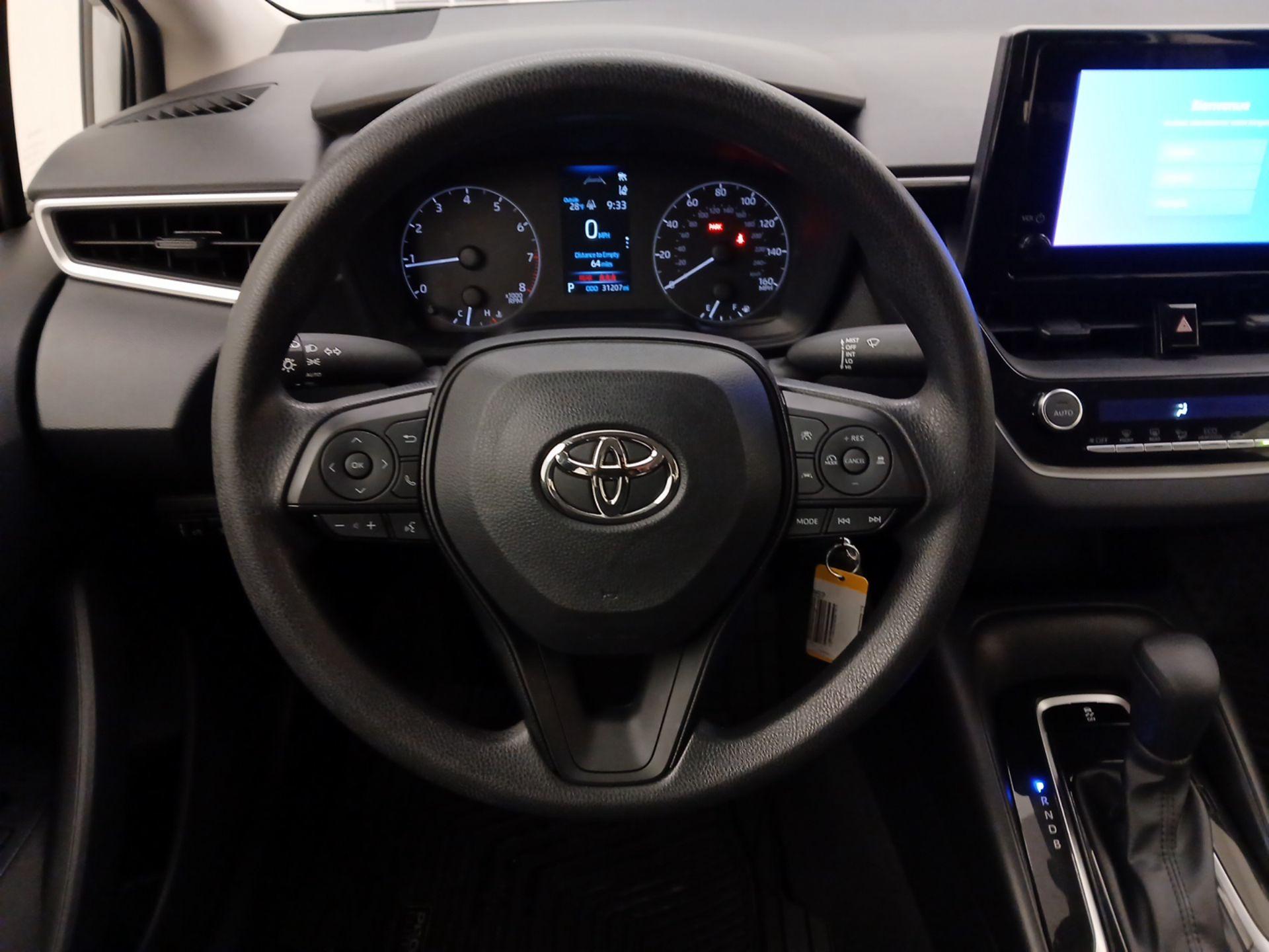 Thumbnail: 2023 Toyota Corolla - 10