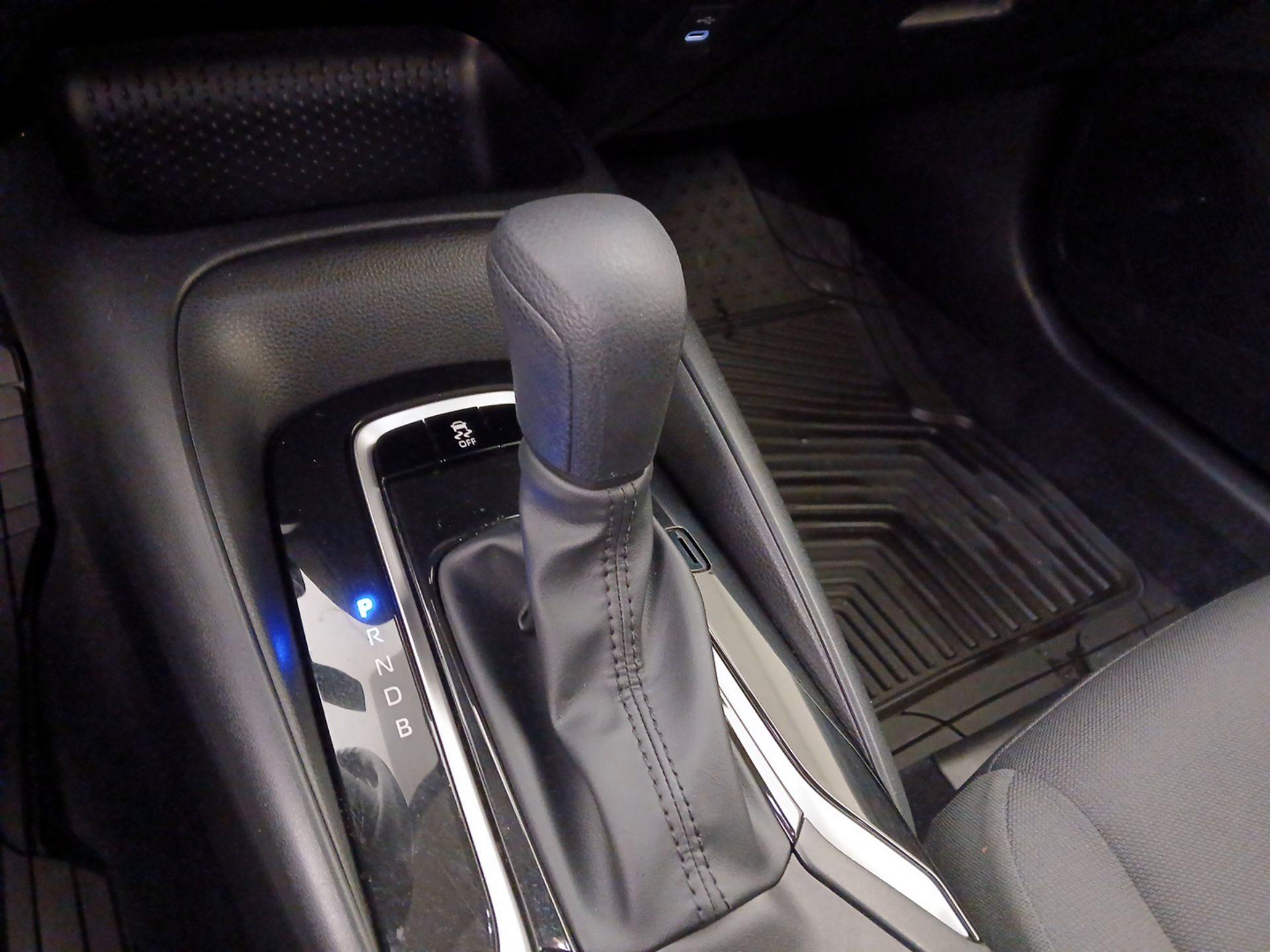 Thumbnail: 2023 Toyota Corolla - 17