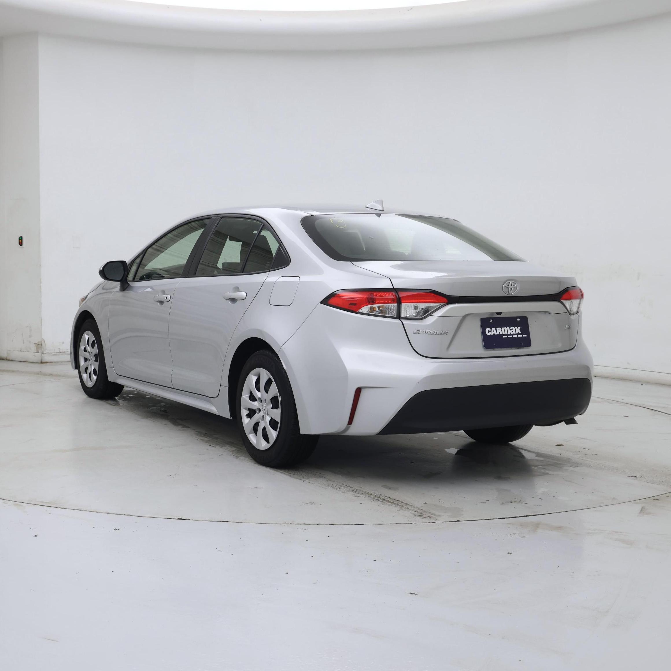 Thumbnail: 2023 Toyota Corolla - 2