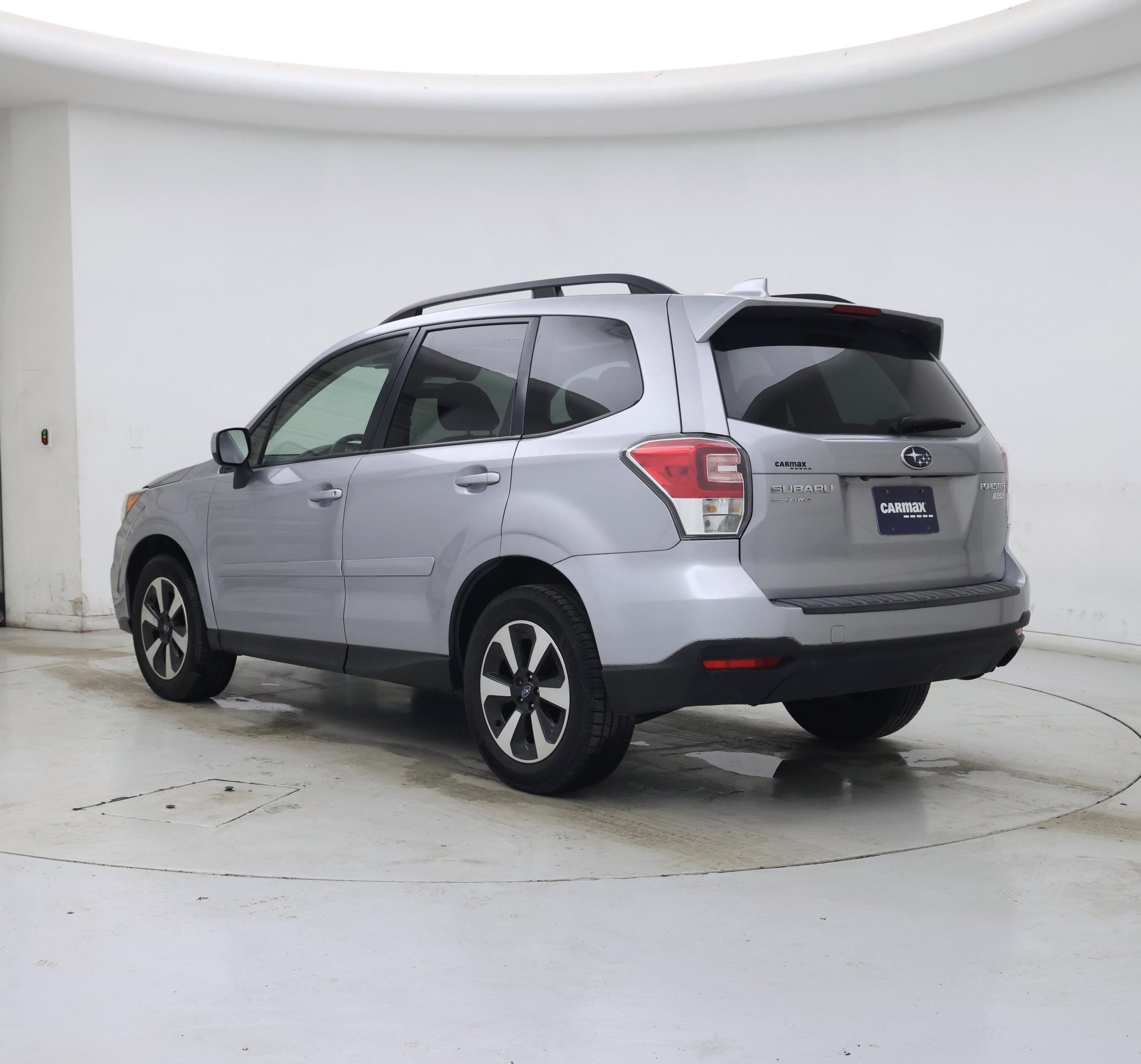 Thumbnail: 2017 Subaru Forester - 2