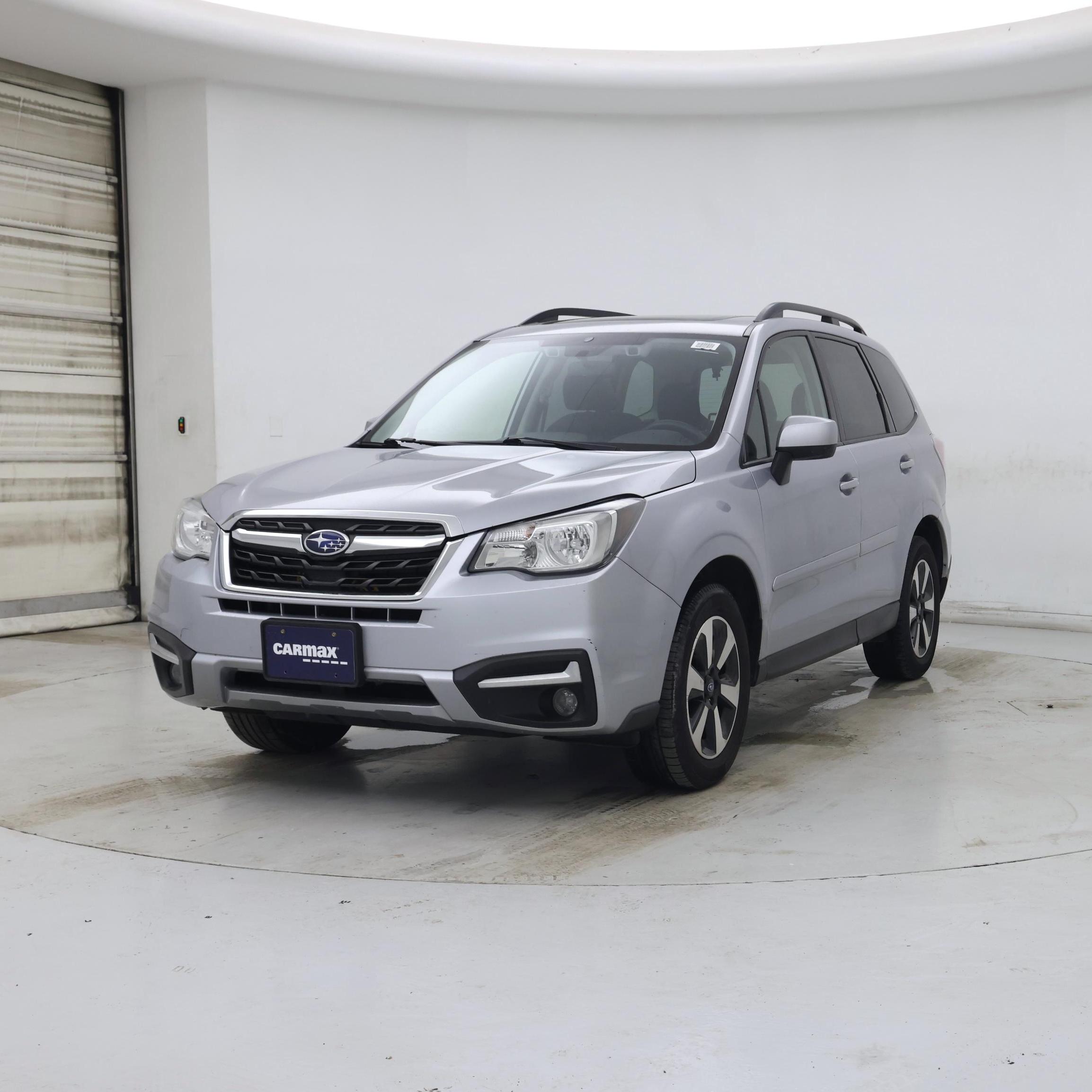 Thumbnail: 2017 Subaru Forester - 4