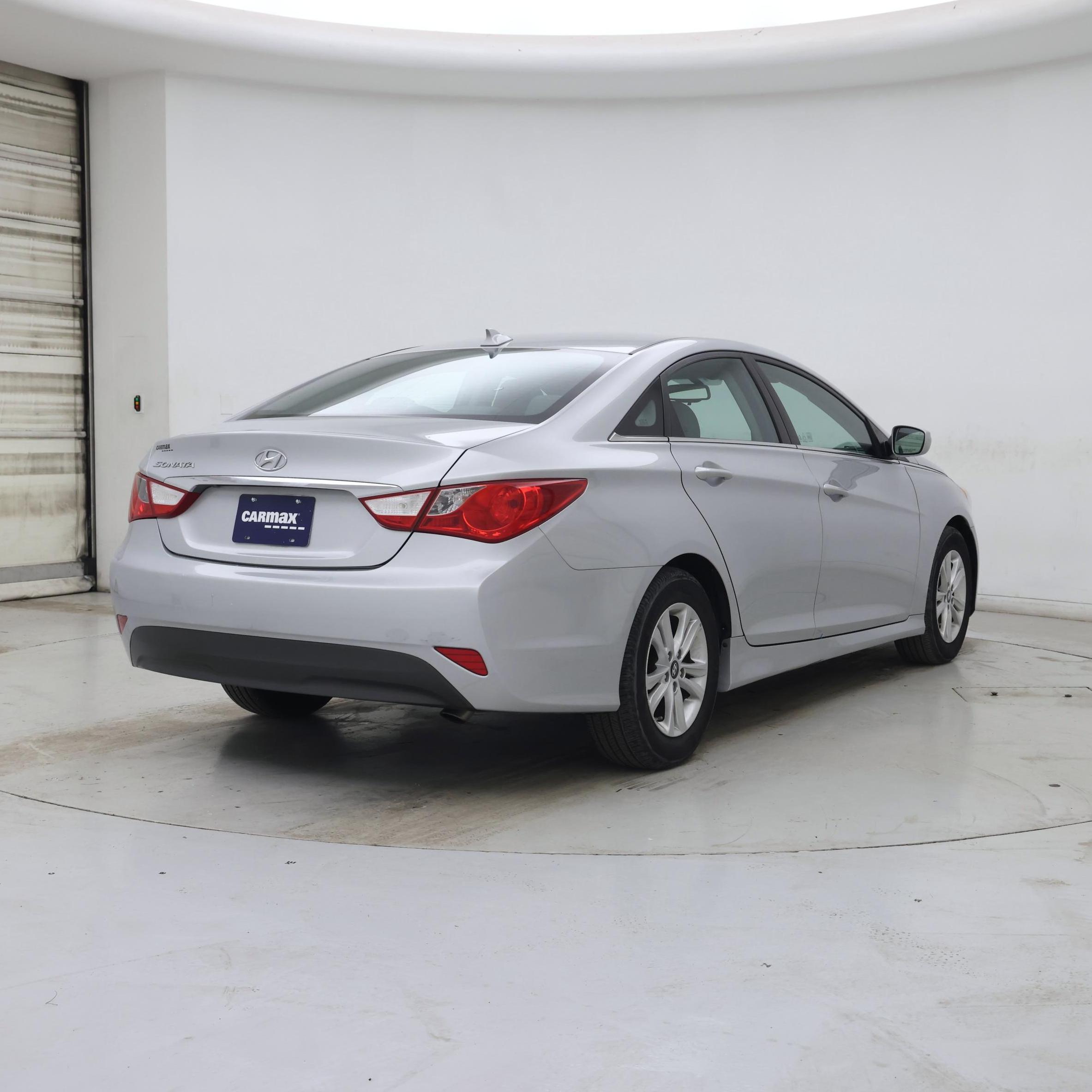 Thumbnail: 2014 Hyundai Sonata - 8