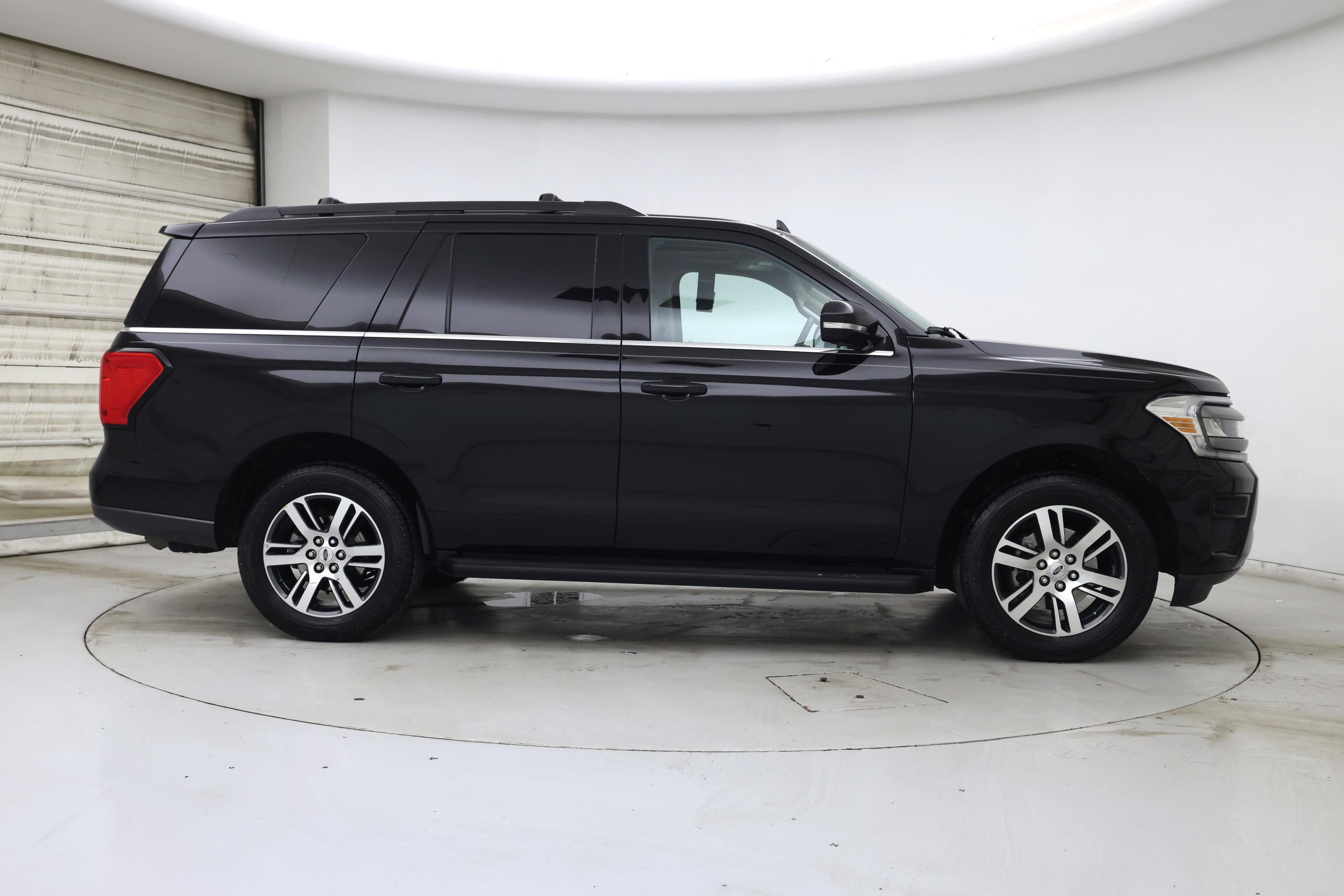 Thumbnail: 2024 Ford Expedition - 7