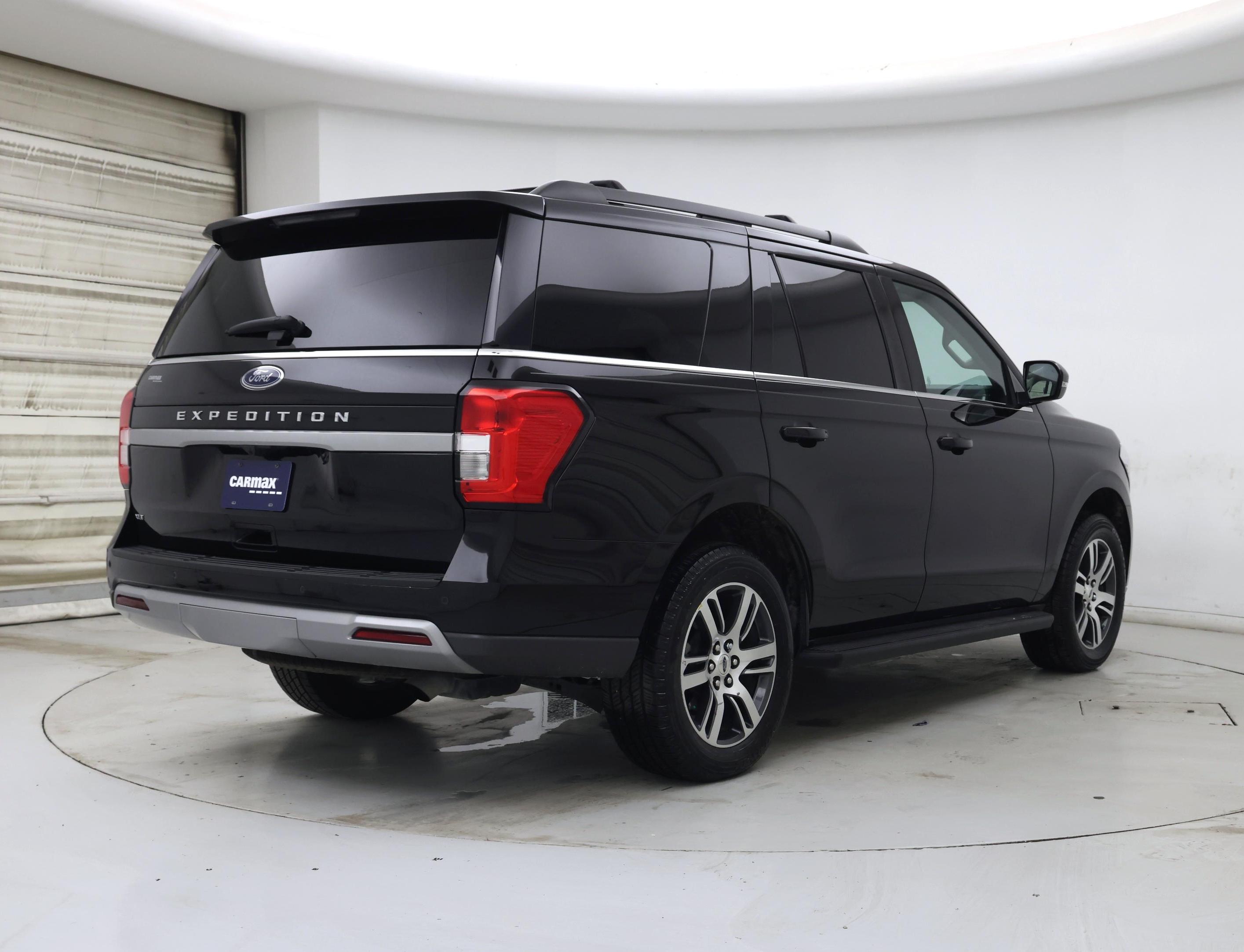 Thumbnail: 2024 Ford Expedition - 8