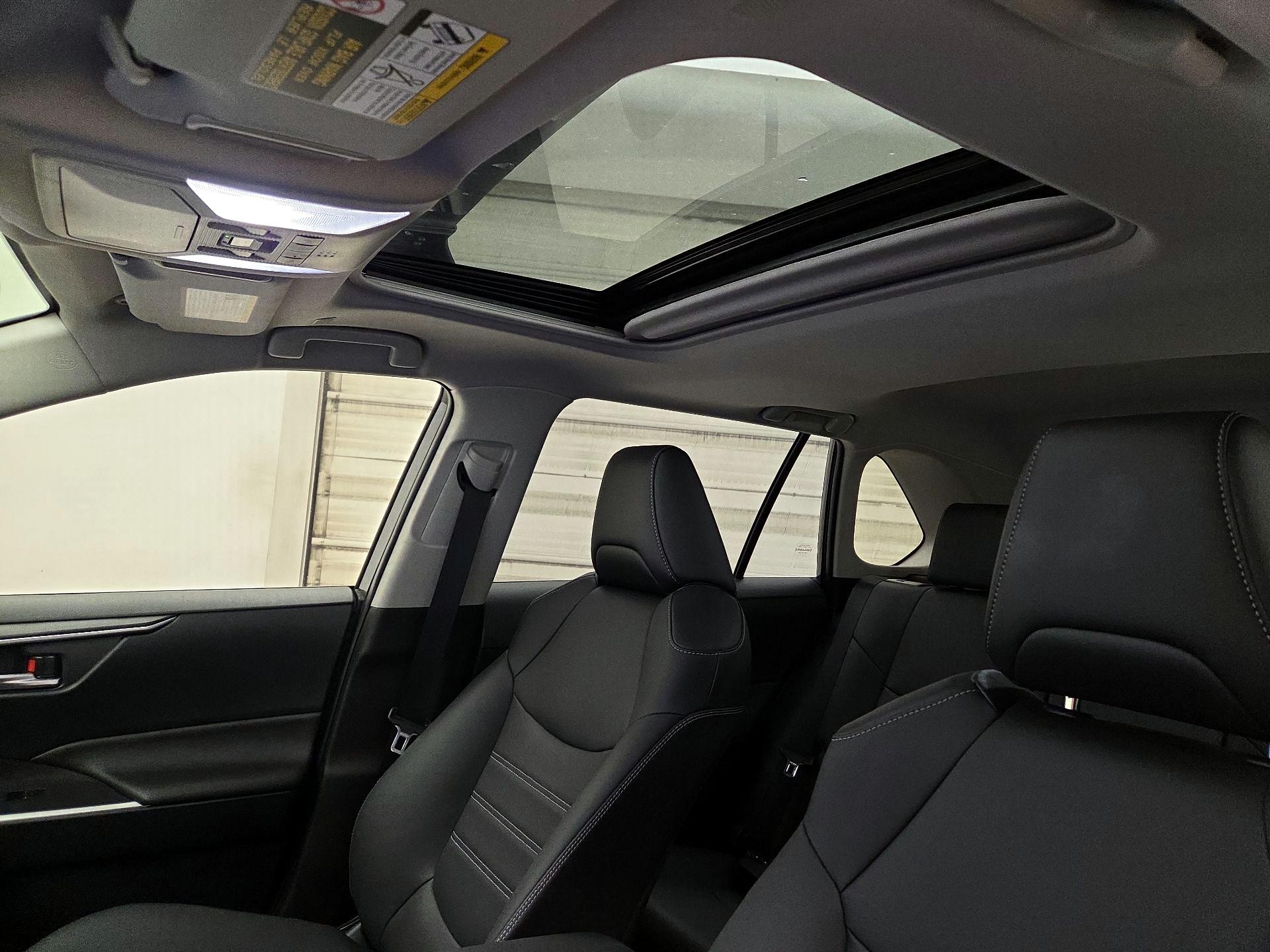 Thumbnail: 2024 Toyota RAV4 - 19