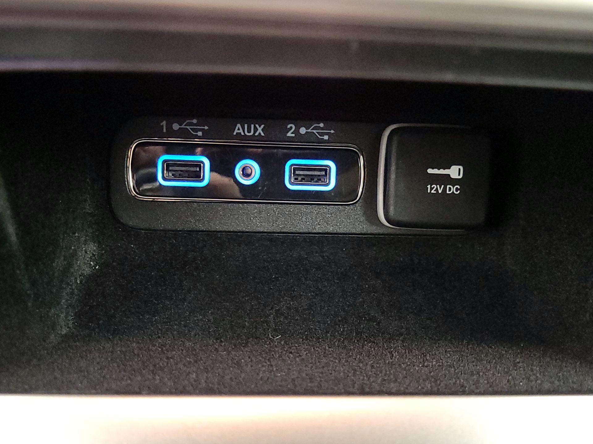 Thumbnail: 2018 Jeep Grand Cherokee - 18