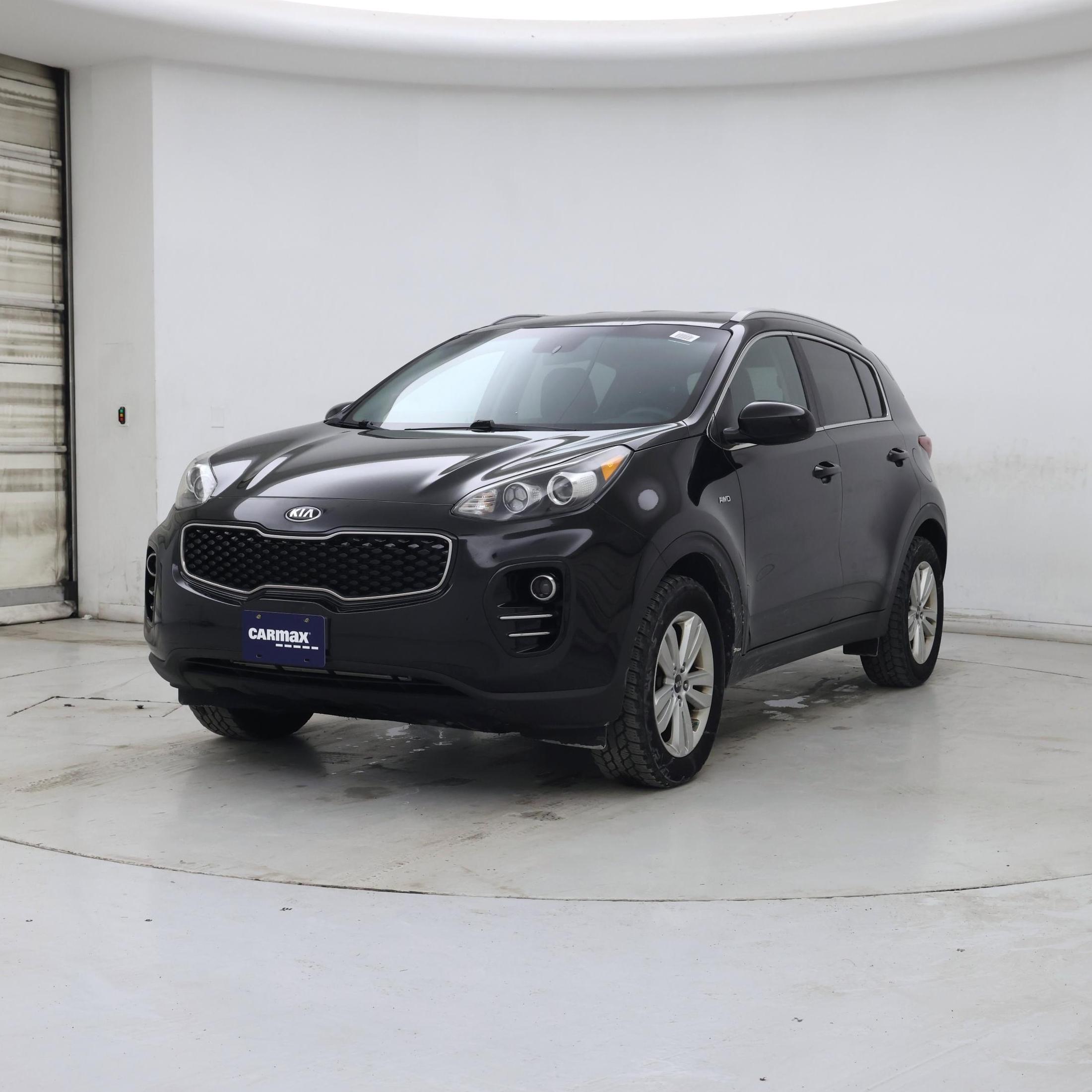 Thumbnail: 2017 Kia Sportage - 4