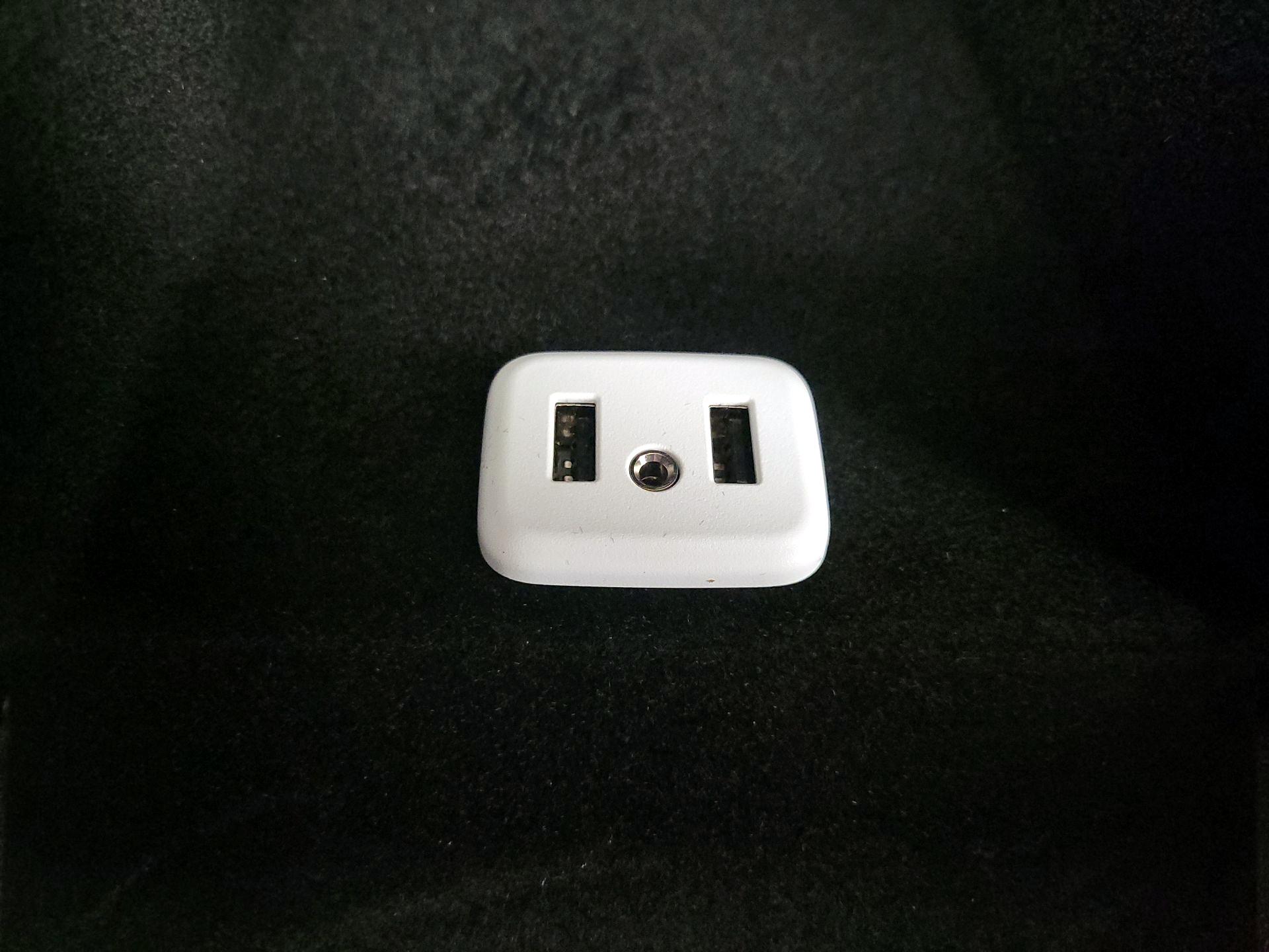 Thumbnail: 2017 Cadillac XT5 - 19