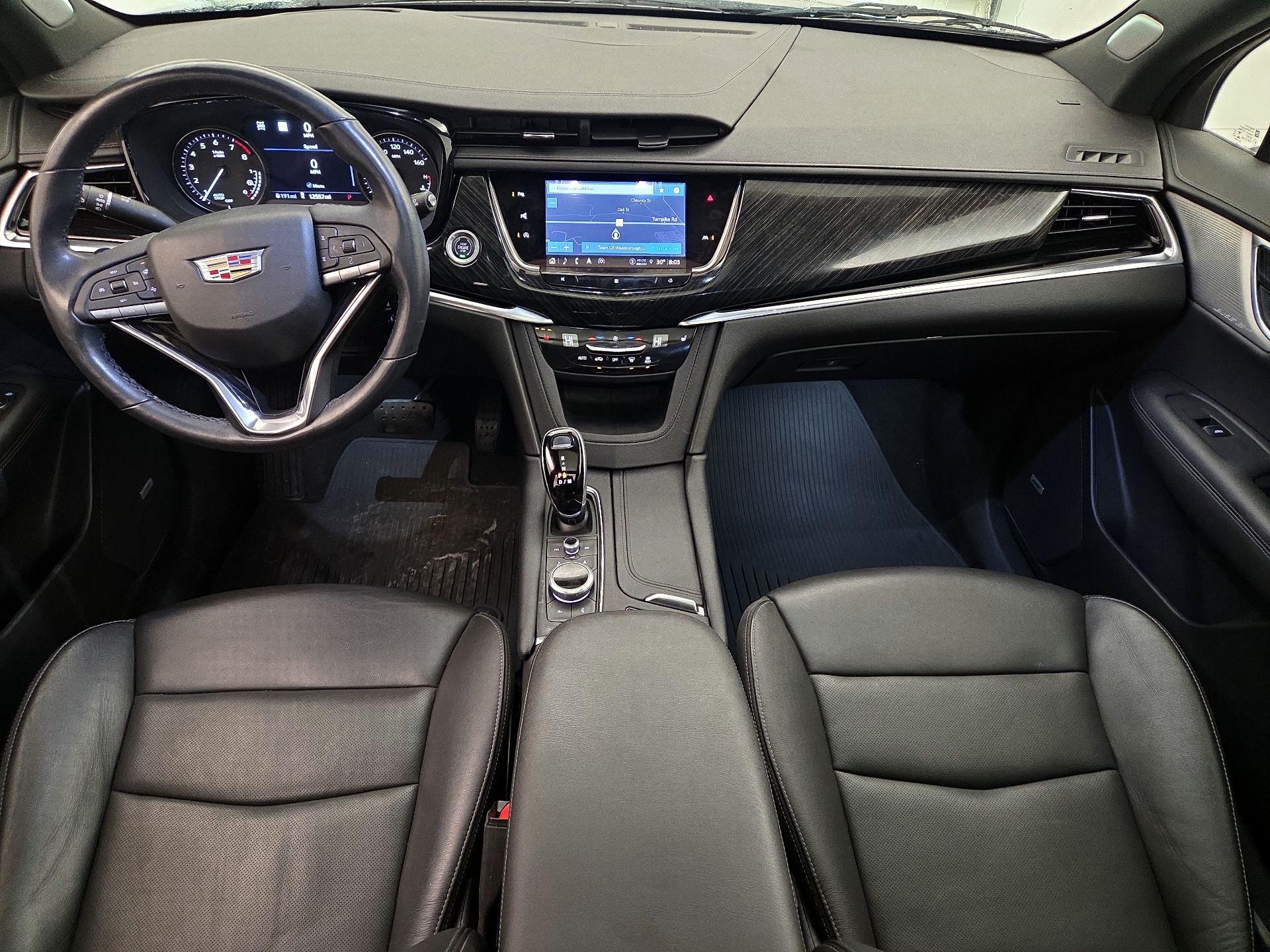 Thumbnail: 2021 Cadillac XT6 - 9