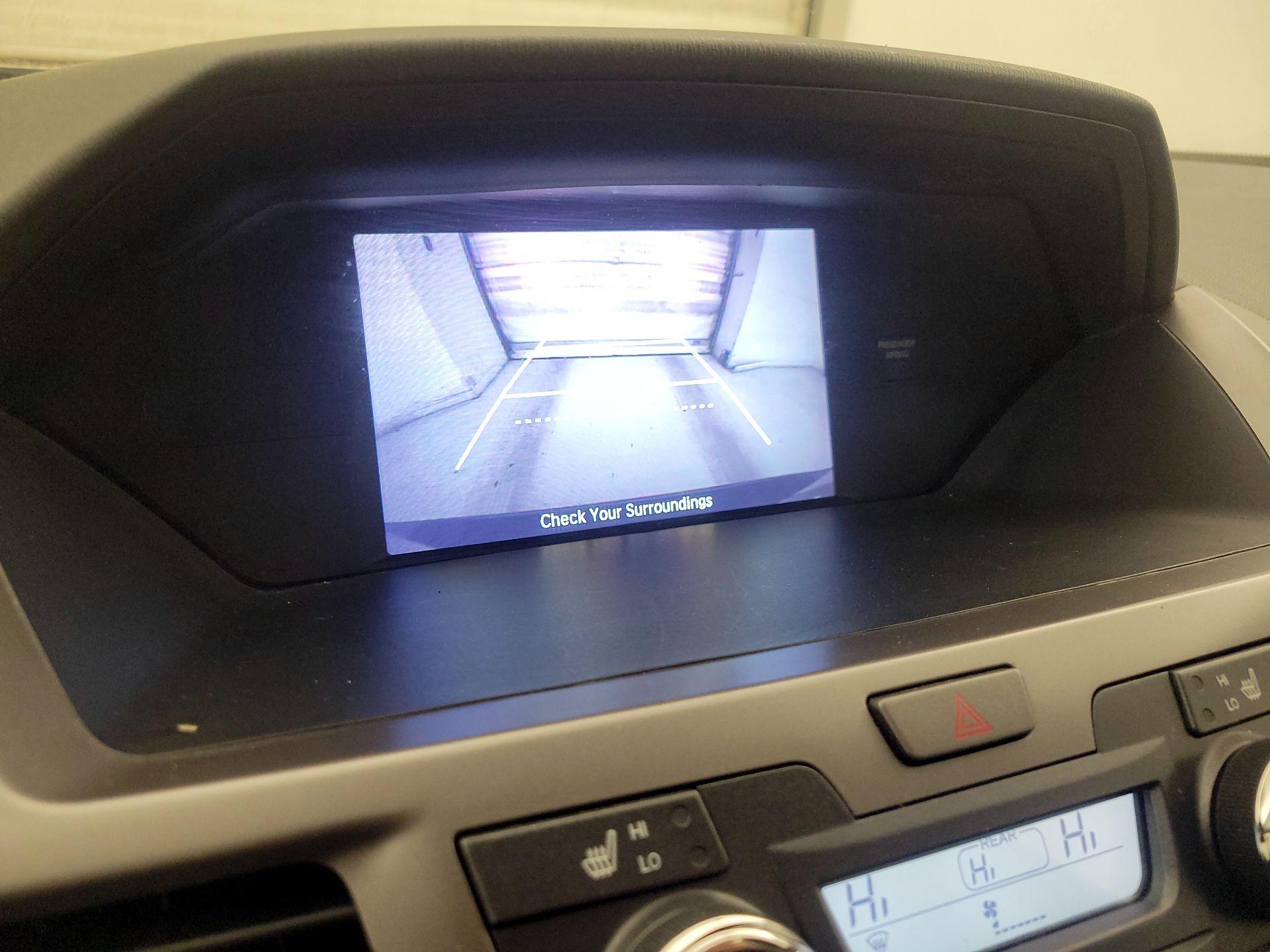 Thumbnail: 2016 Honda Odyssey - 14