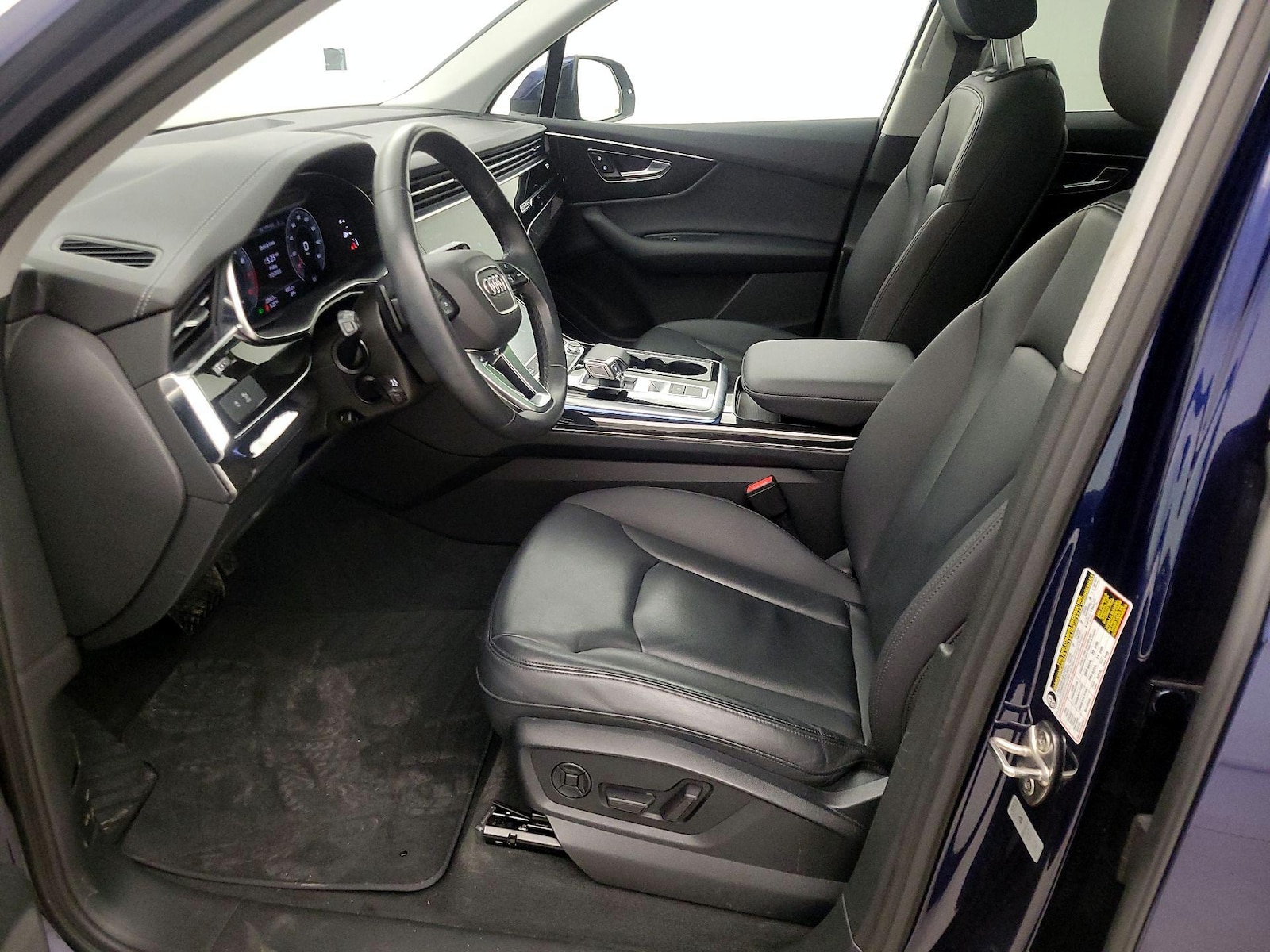 2023 Audi Q7 Premium - Photo 12