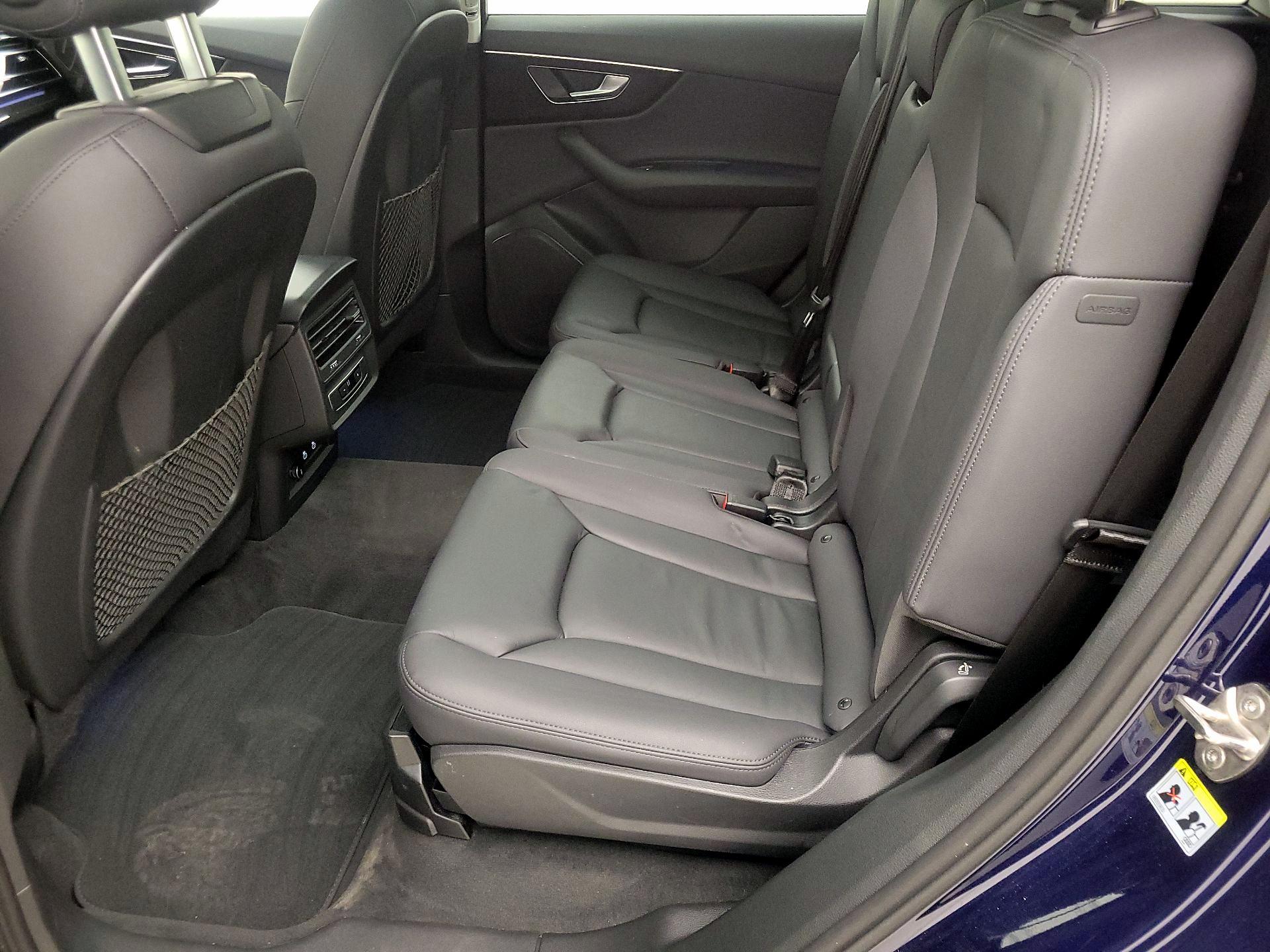 Thumbnail: 2023 Audi Q7 - 20