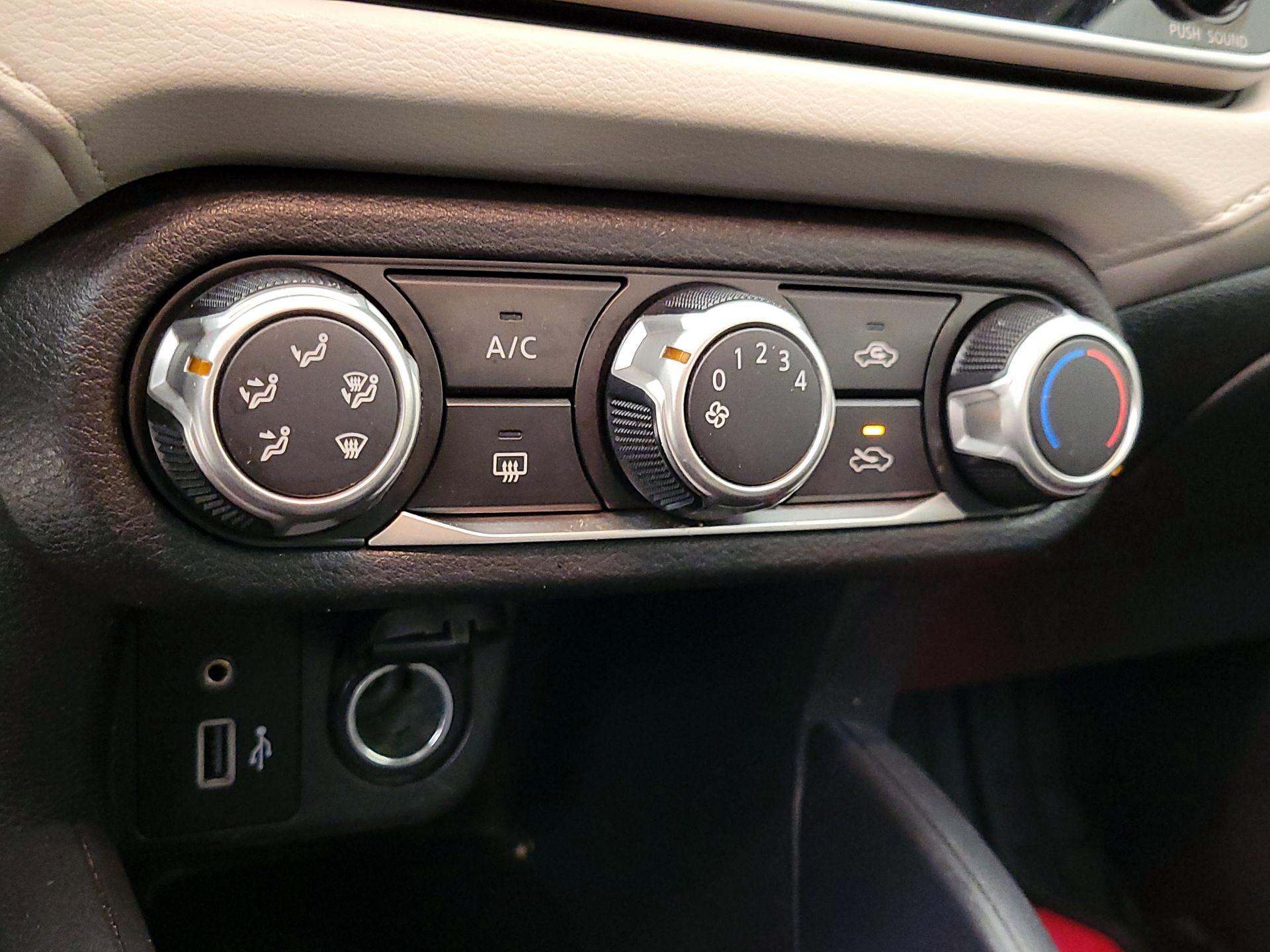 Thumbnail: 2021 Nissan Versa - 15