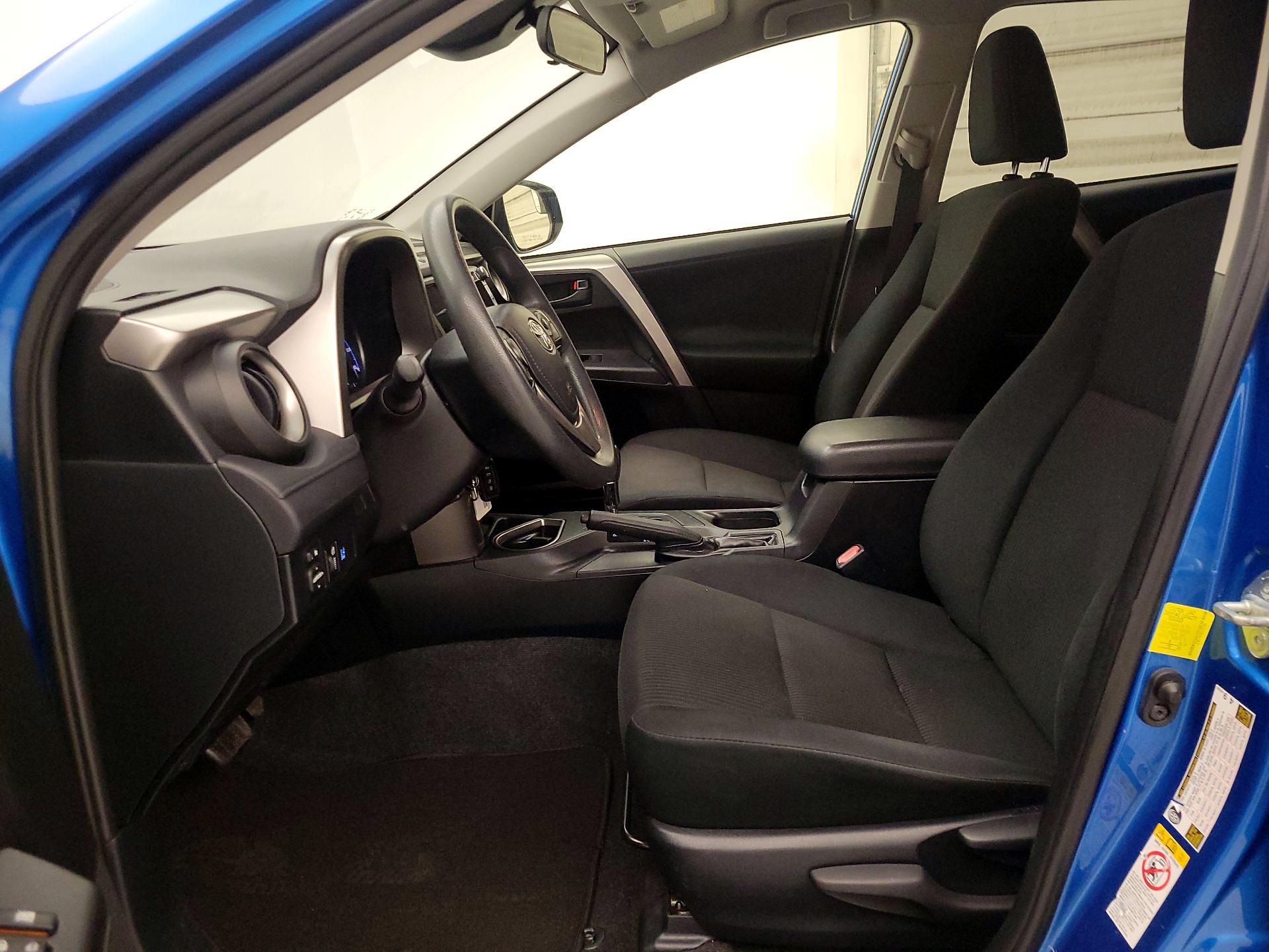 Thumbnail: 2017 Toyota RAV4 - 11