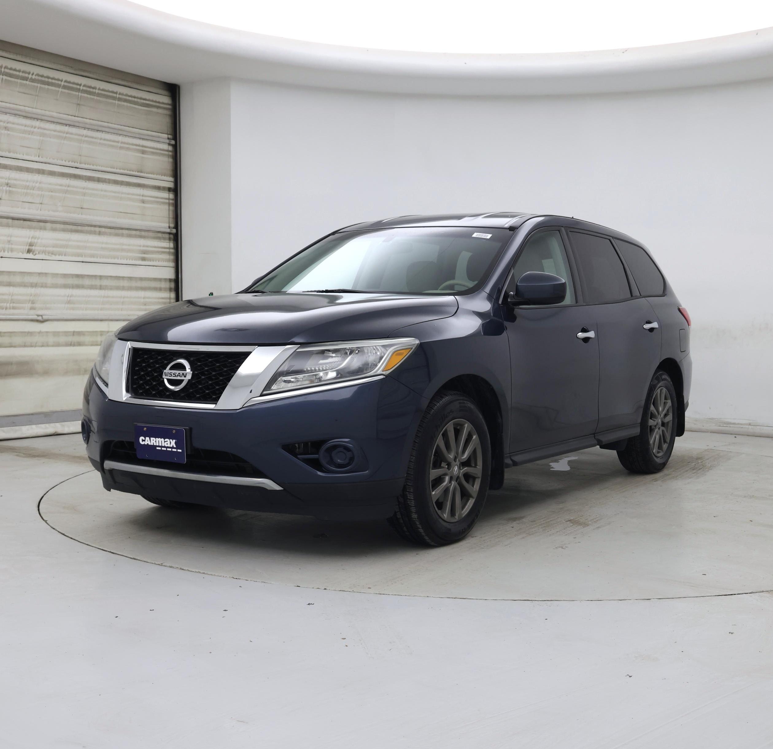 Thumbnail: 2015 Nissan Pathfinder - 4