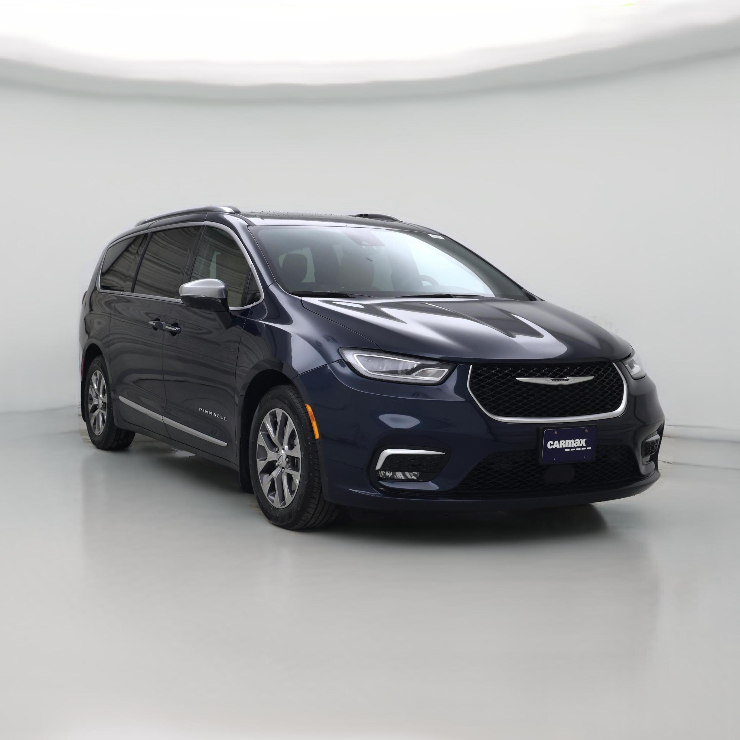 Thumbnail: 2023 Chrysler Pacifica - 1