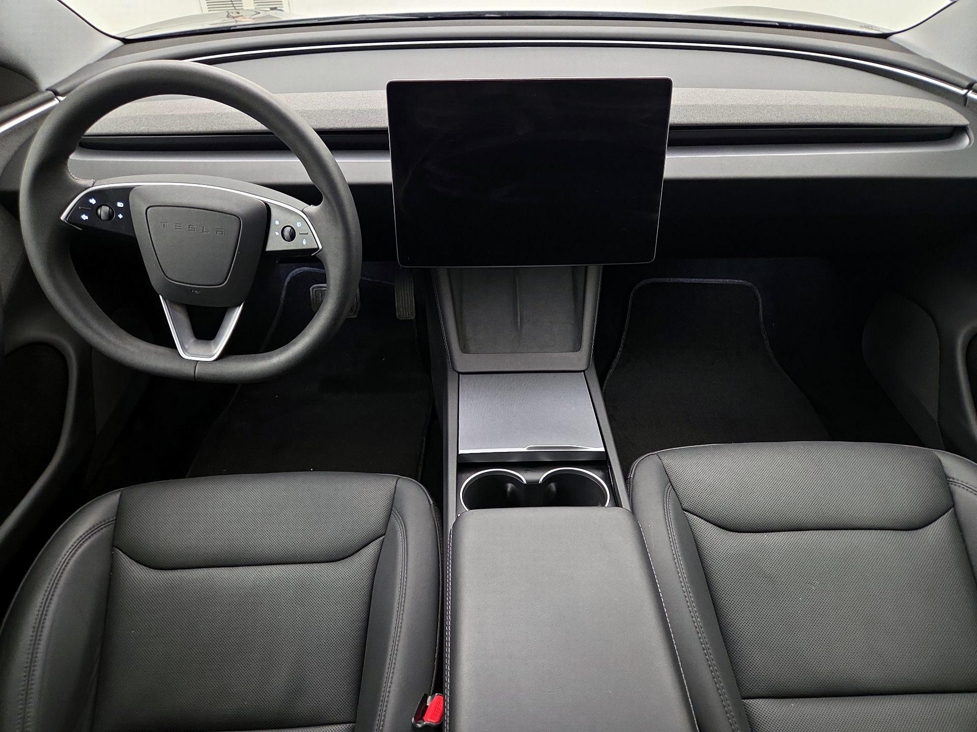 Thumbnail: 2024 Tesla Model 3 - 9