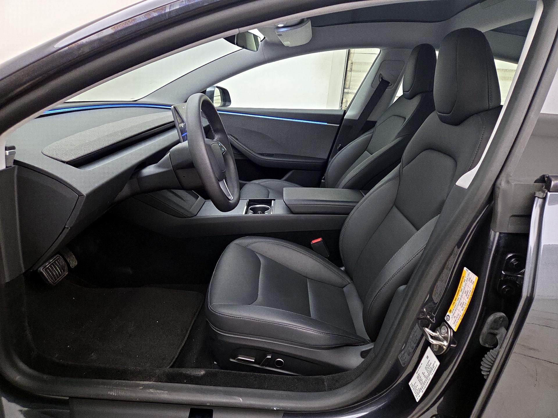 Thumbnail: 2024 Tesla Model 3 - 11