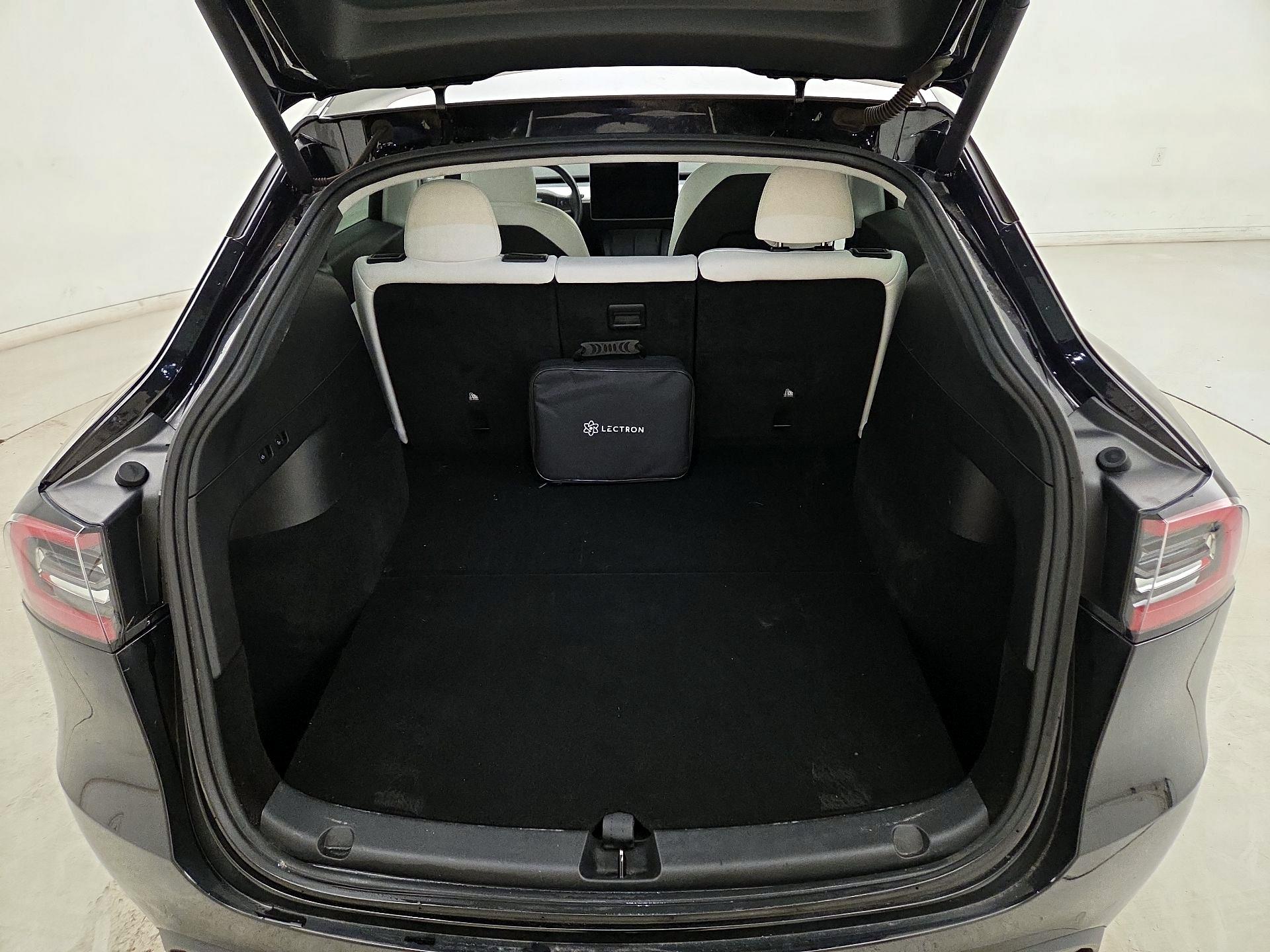 Thumbnail: 2022 Tesla Model Y - 20