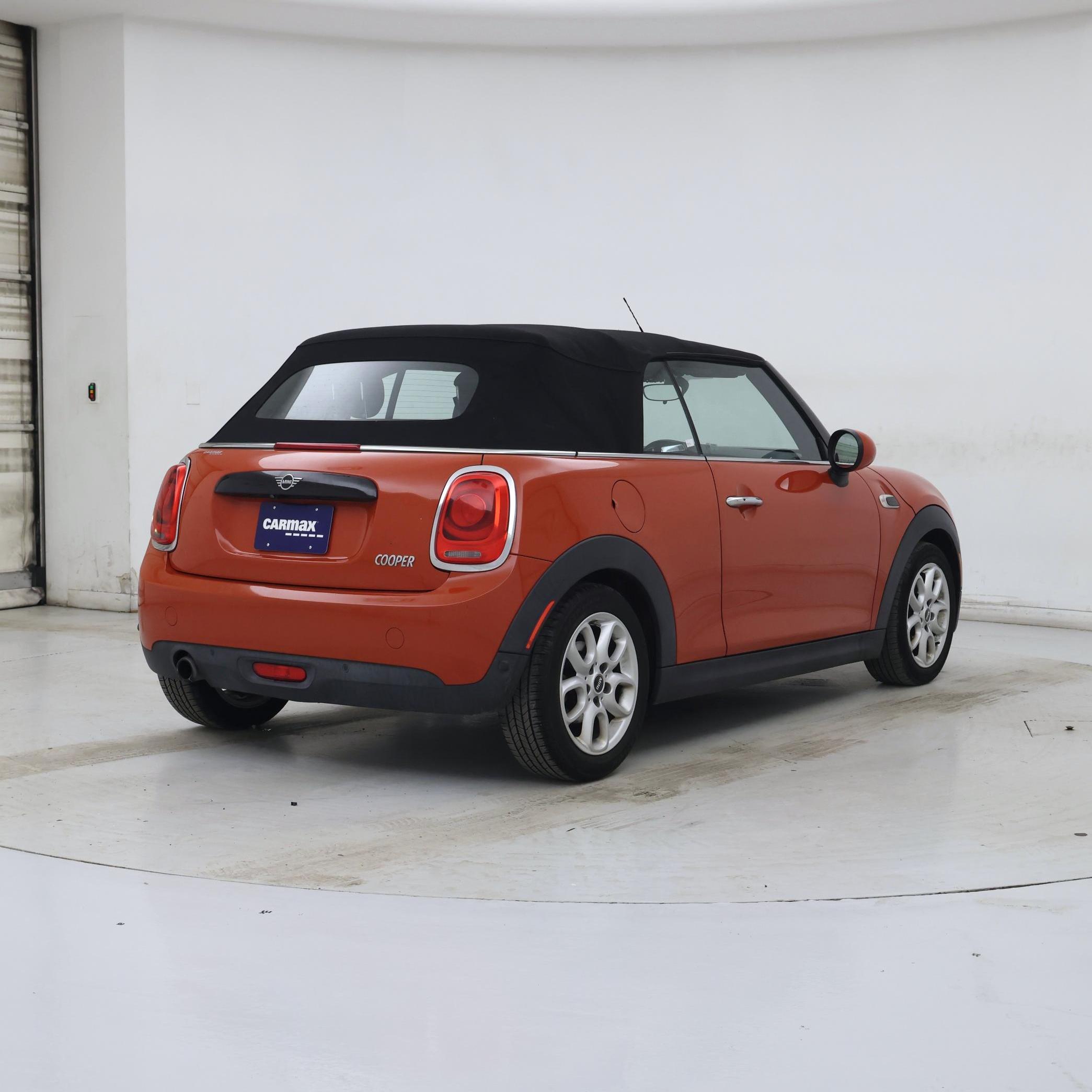 Thumbnail: 2019 MINI Cooper - 8