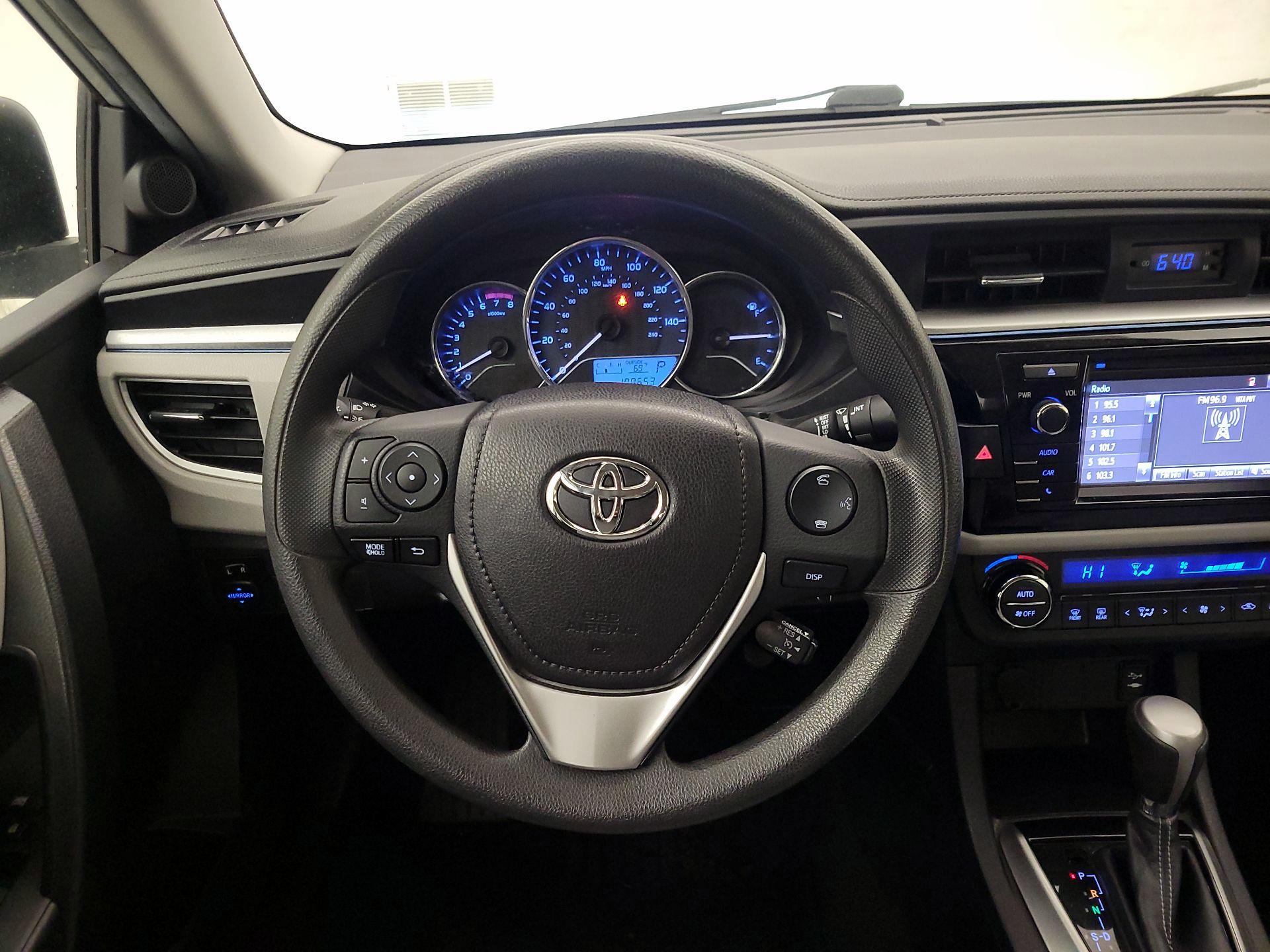 Thumbnail: 2016 Toyota Corolla - 10