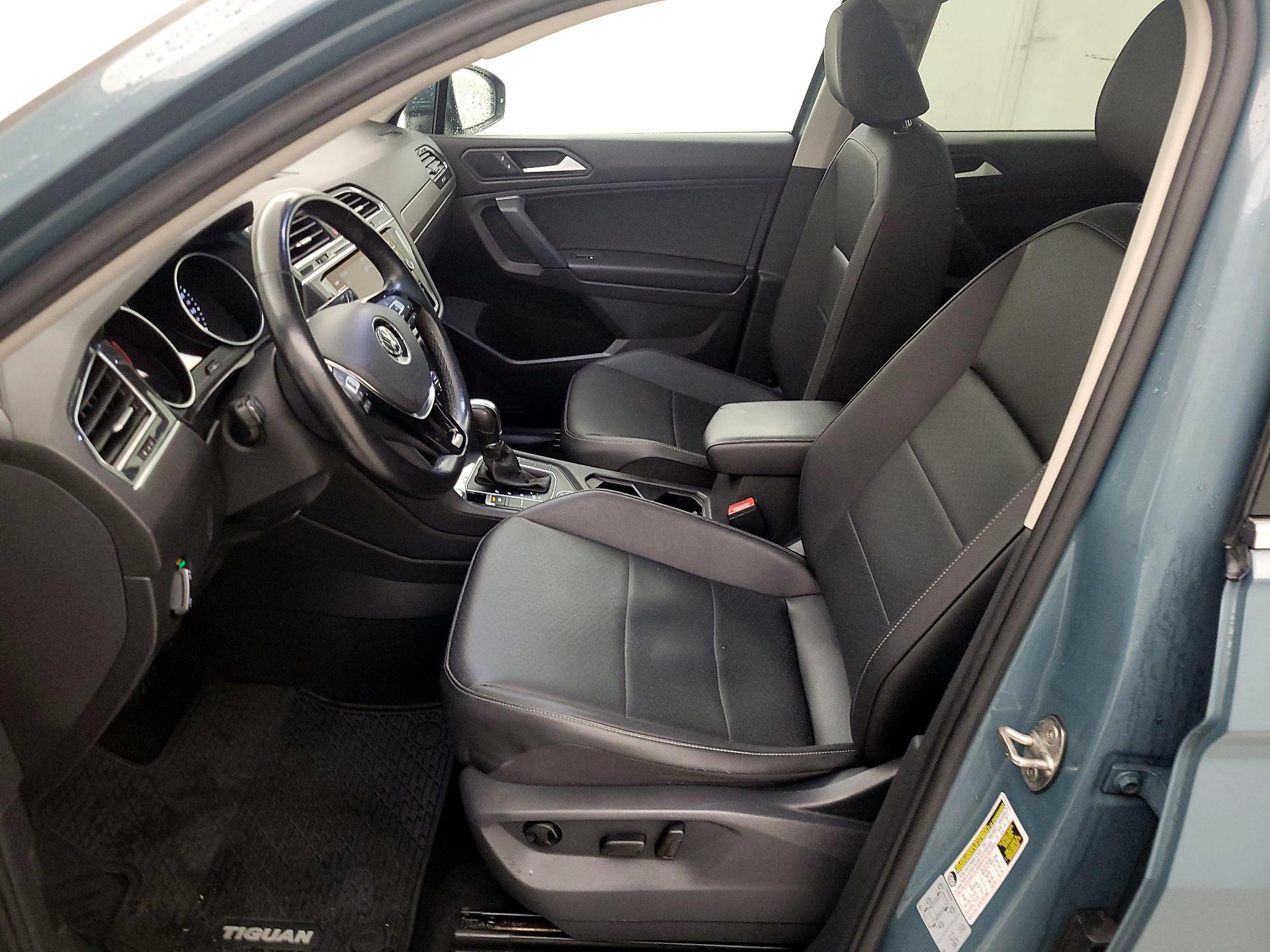 Thumbnail: 2019 Volkswagen Tiguan - 11